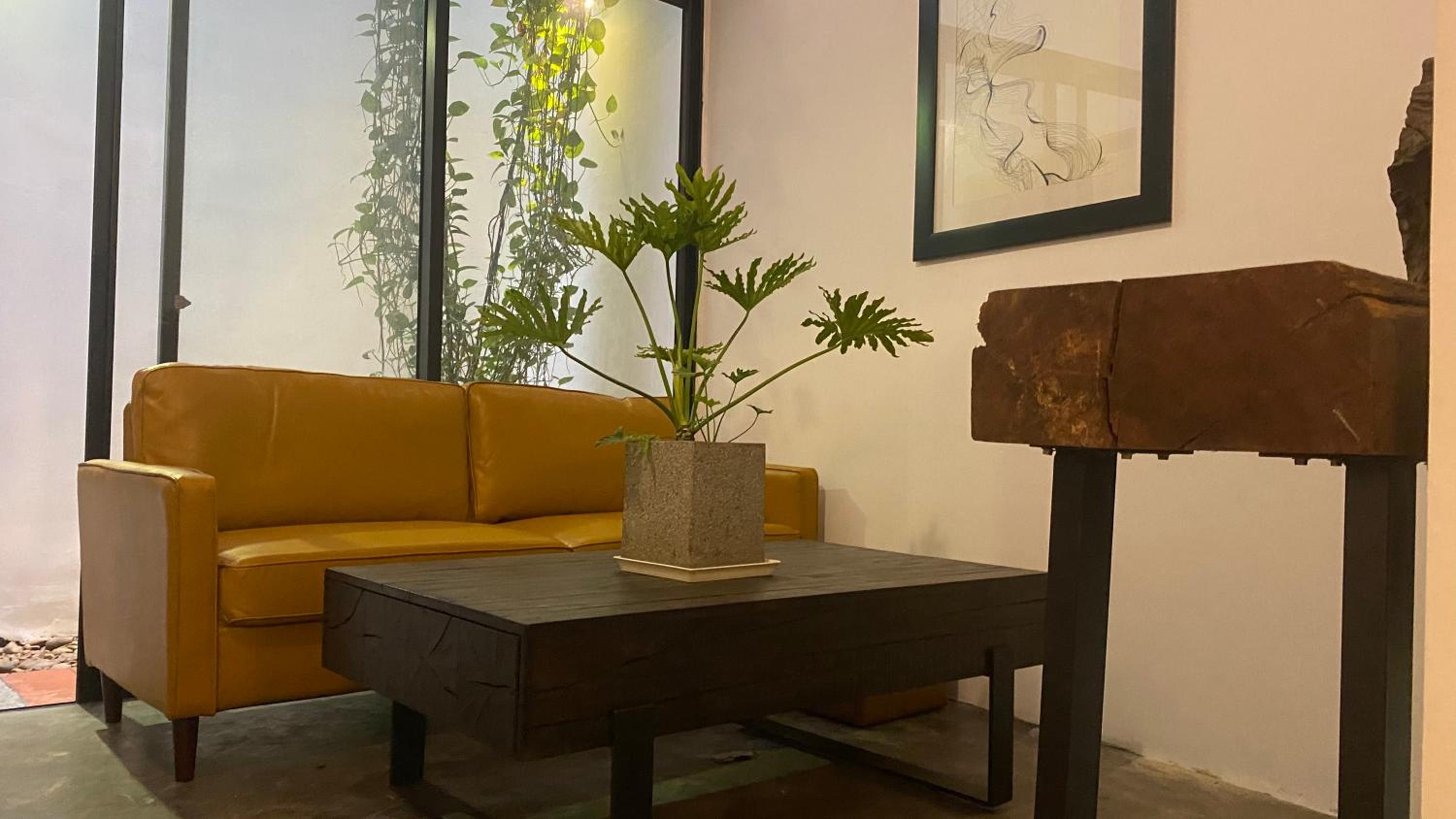 Notre Maison 8 Saigon close Landmark 81 building