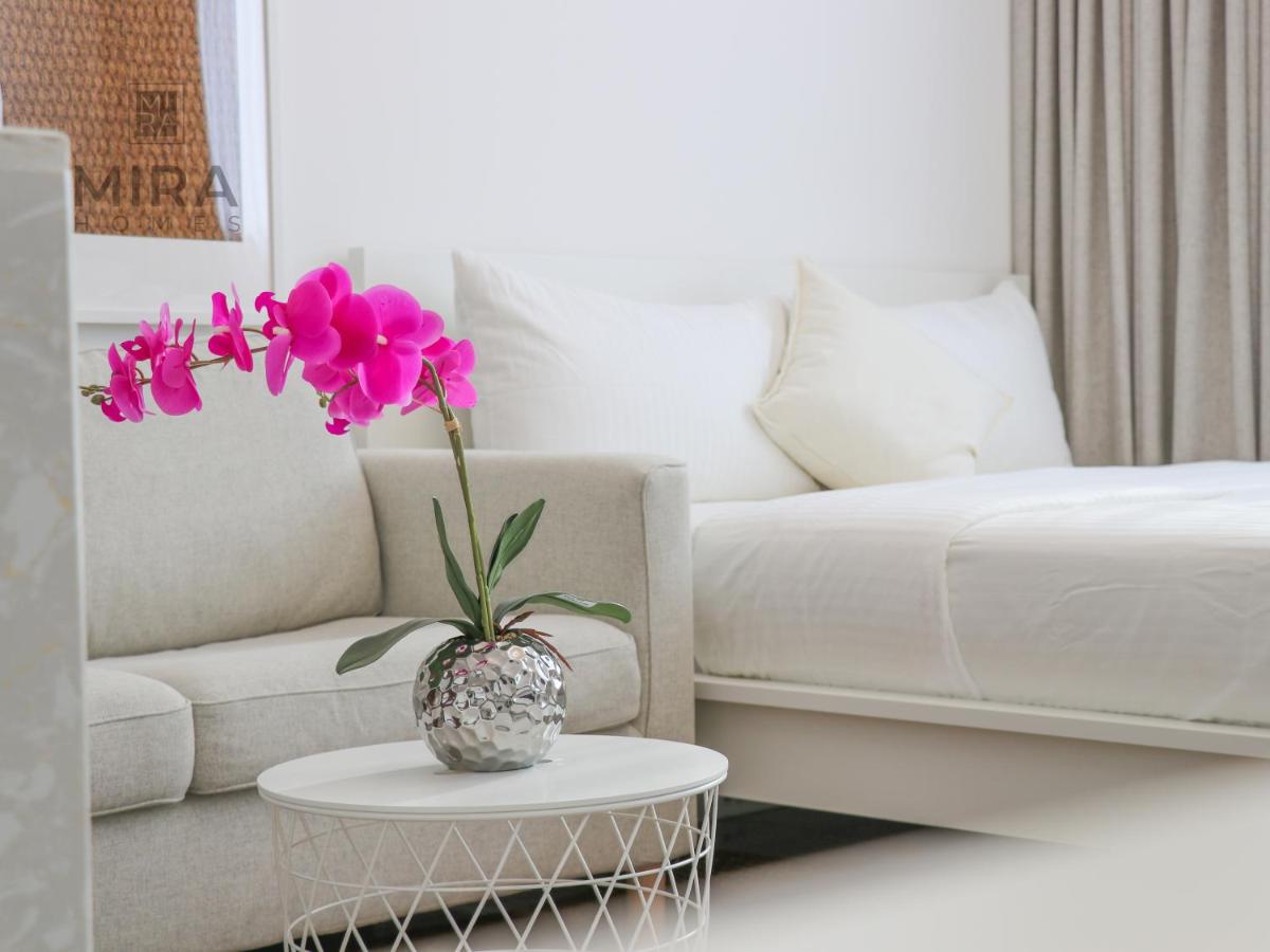 Mira Holiday Homes - Fully furnished studio in JVC