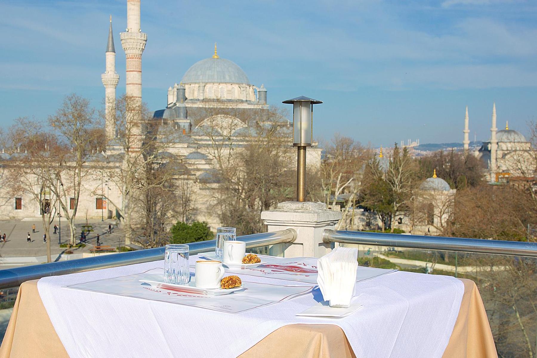 Emporium Otel - Image 7