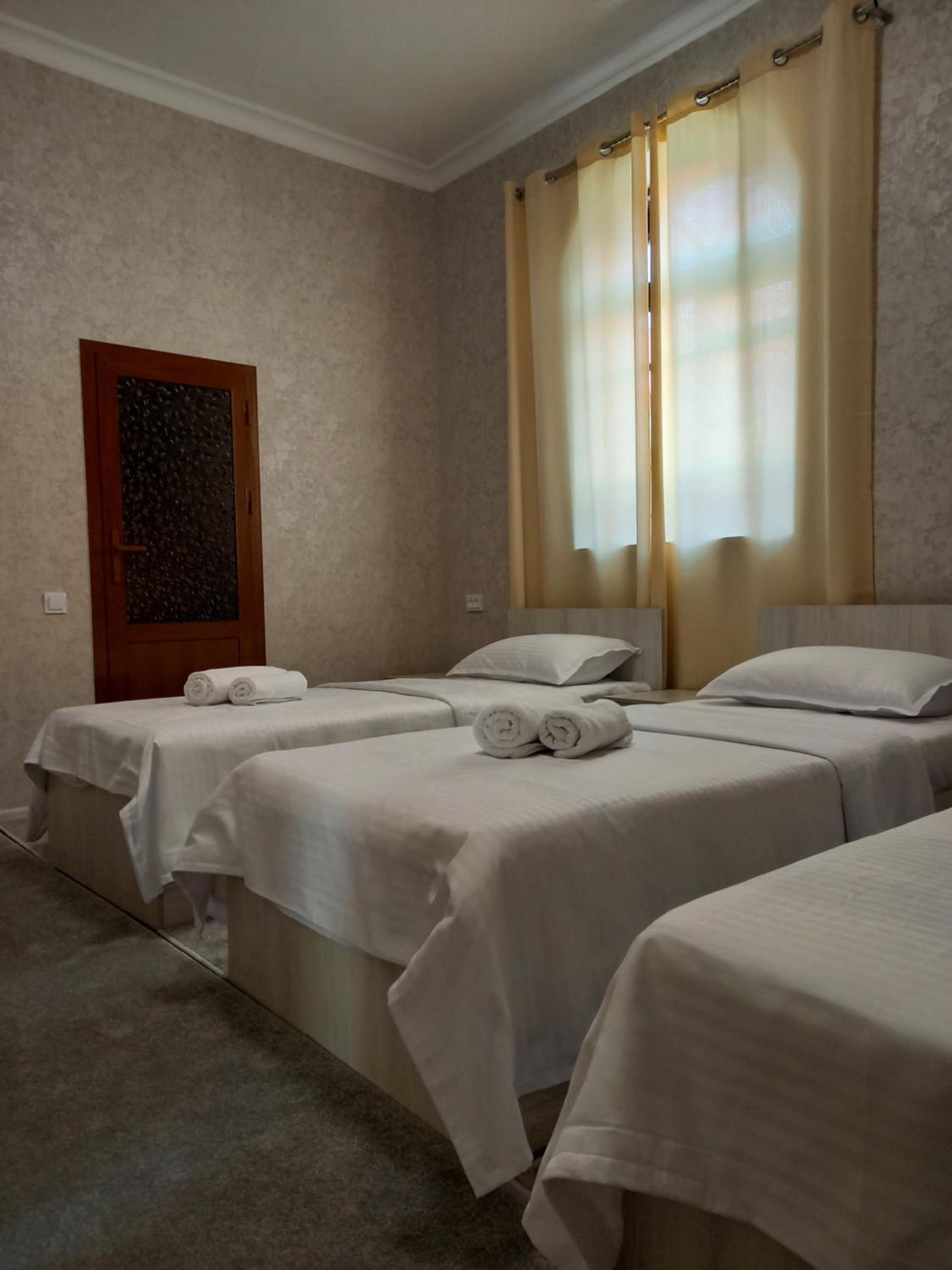 Guest house Zebiniso