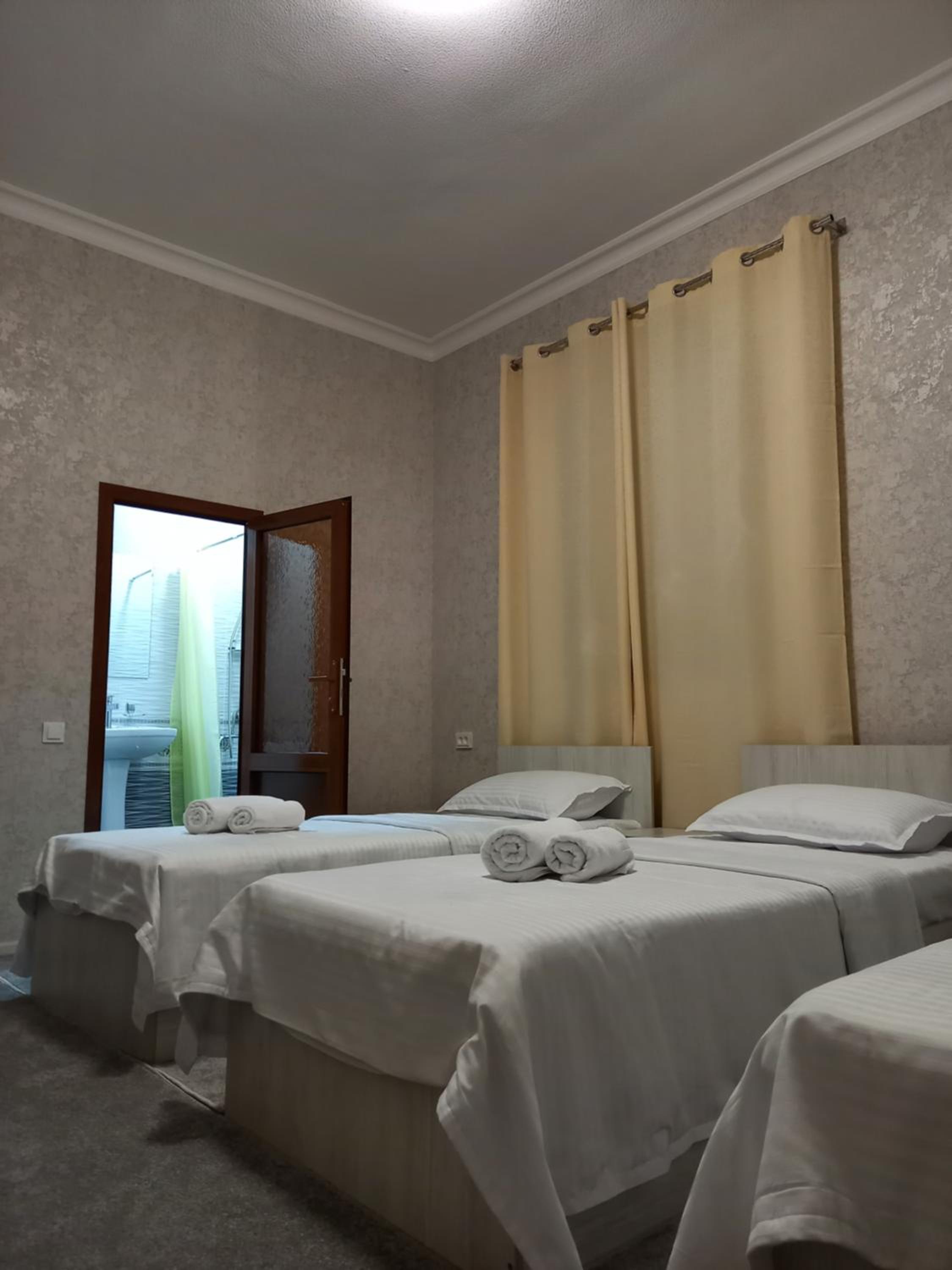Guest house Zebiniso