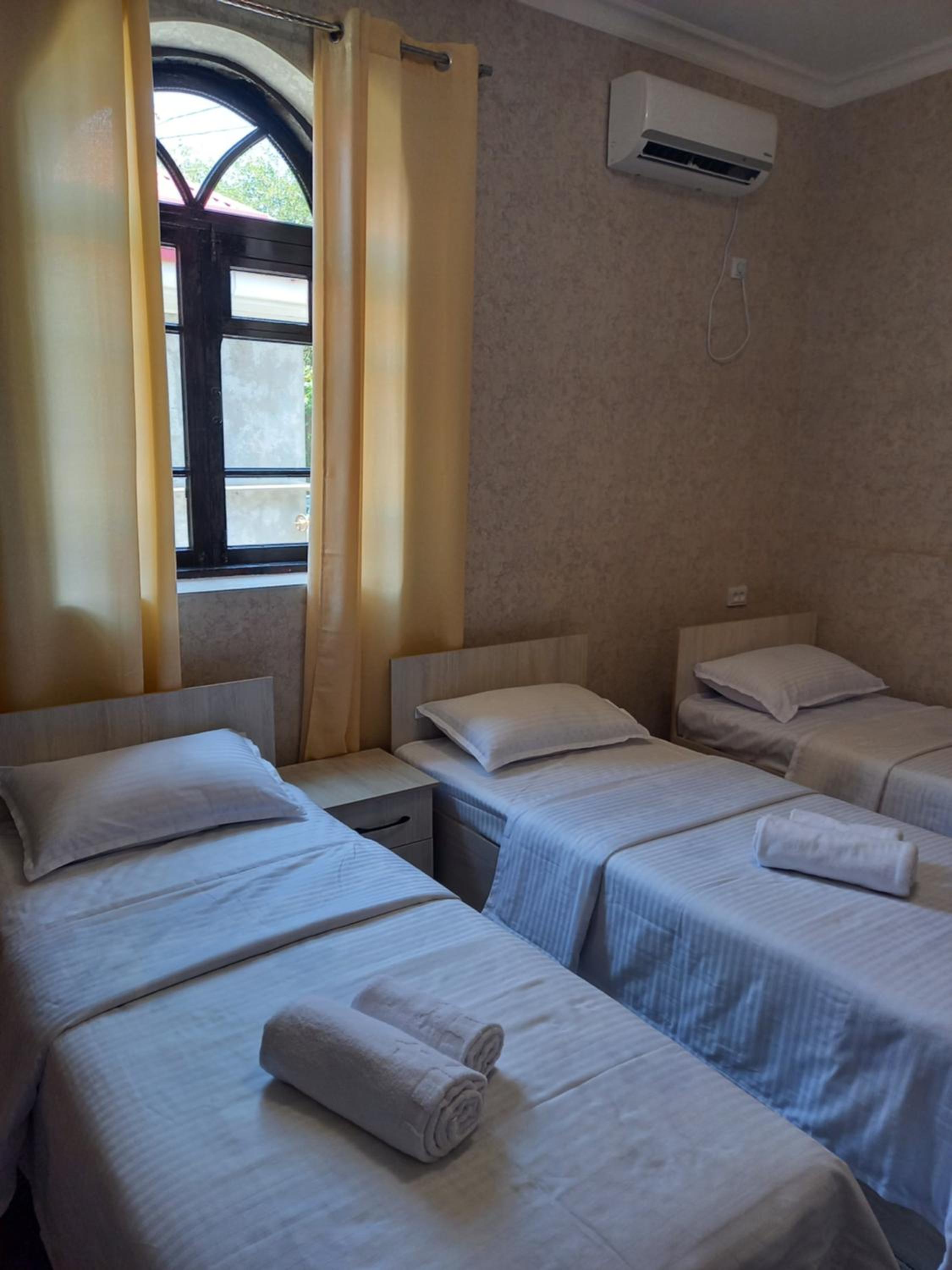 Guest house Zebiniso