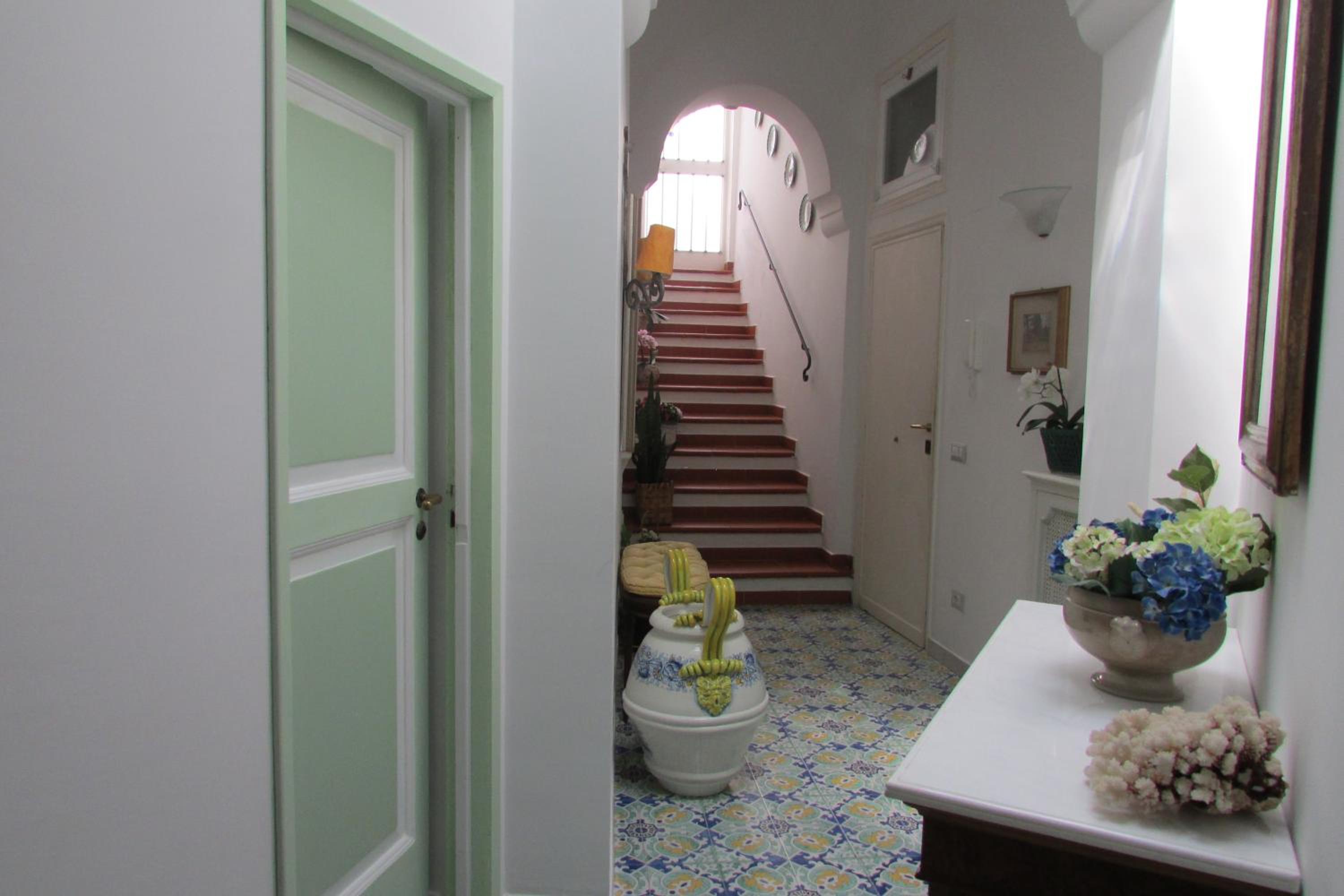 Domus Claudia view 2