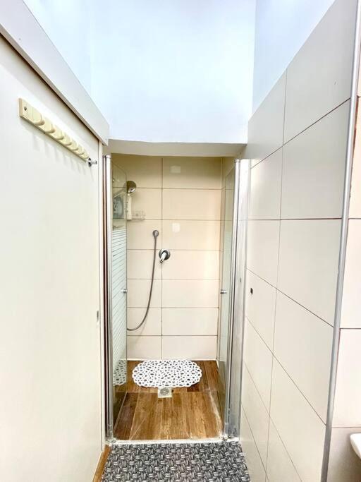Bat Galim BEACH apartment