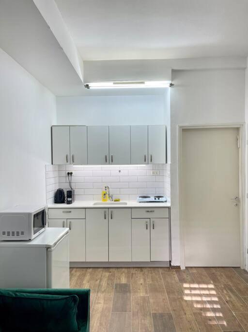 Bat Galim BEACH apartment