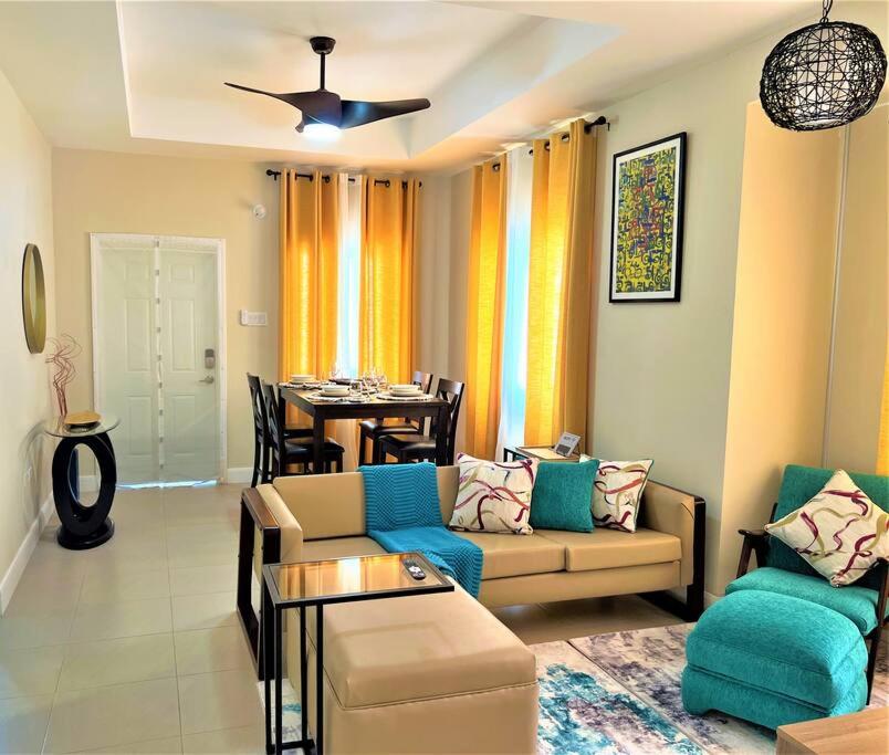 StayCay Vacation Home *NEW