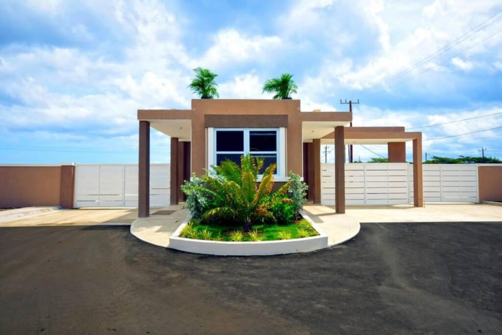 StayCay Vacation Home *NEW