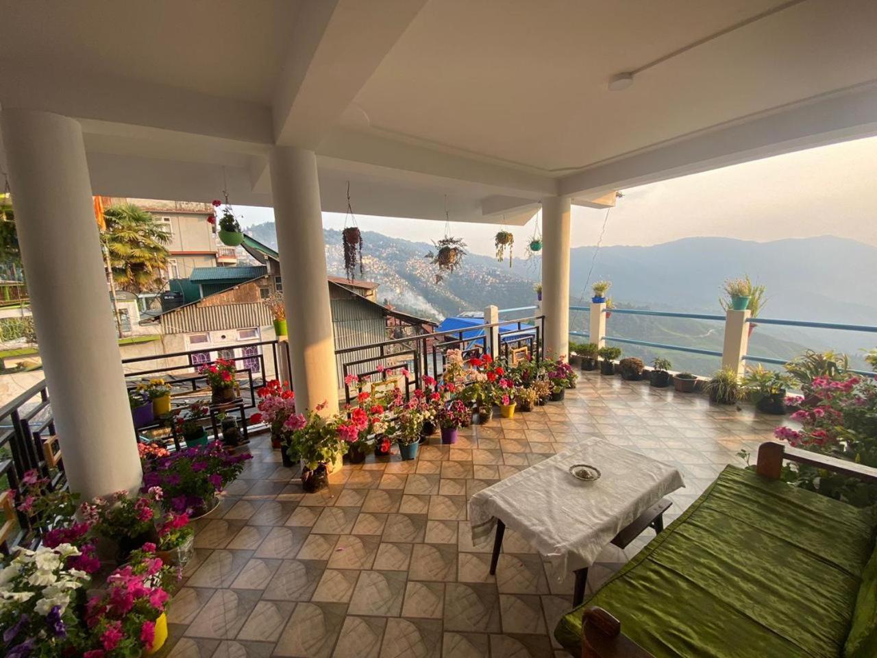 Valley View Homestay