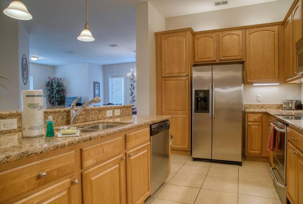 Vista Cay Luxury 3BR Condo