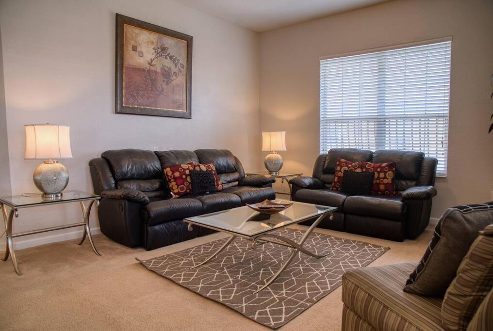 Vista Cay Luxury 3BR Condo