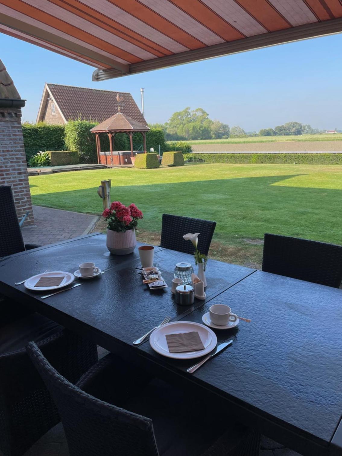 B&B Decoster