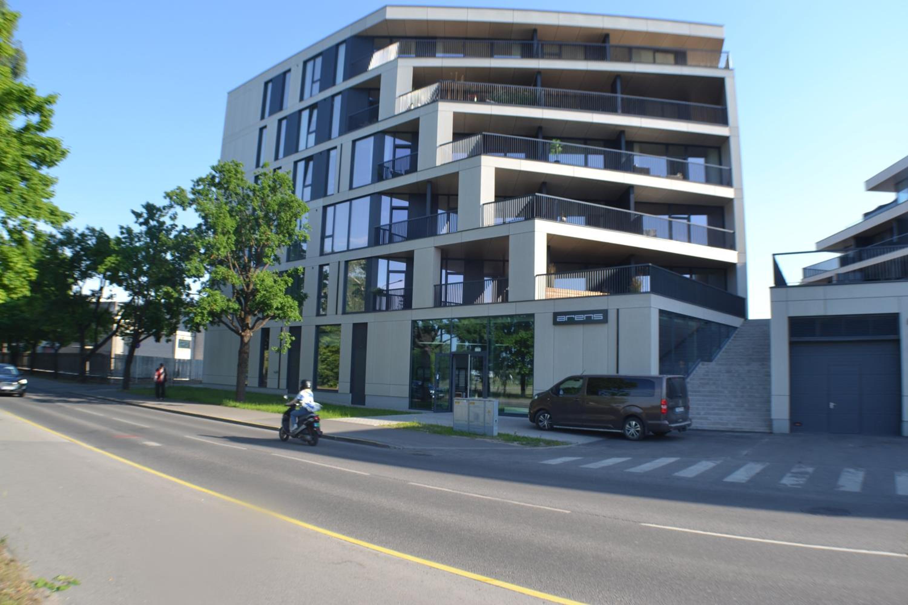 City Centre River View Apartment