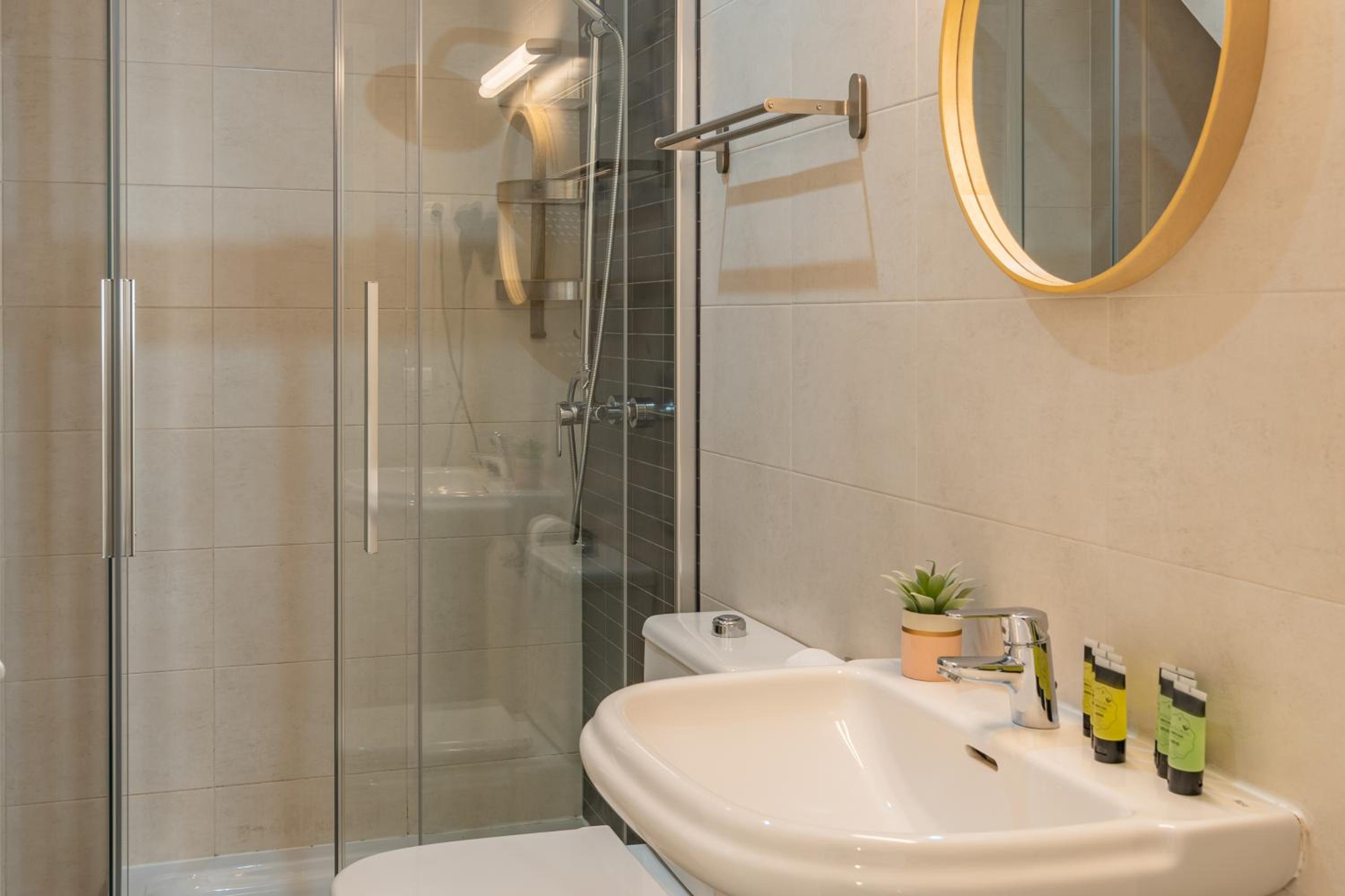 Feelathome Merced Apartments