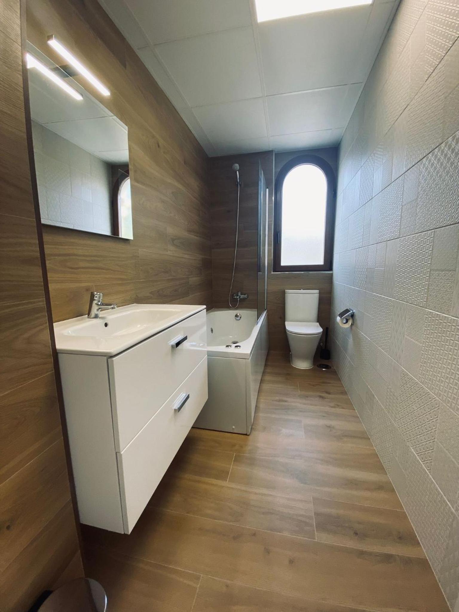 Apartamentos Palacio Alemar