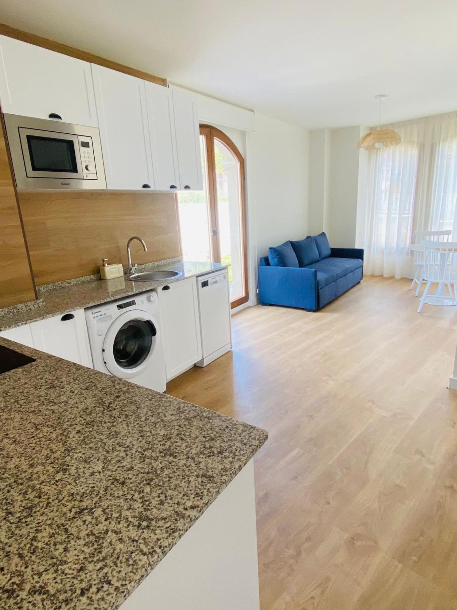 Apartamentos Palacio Alemar