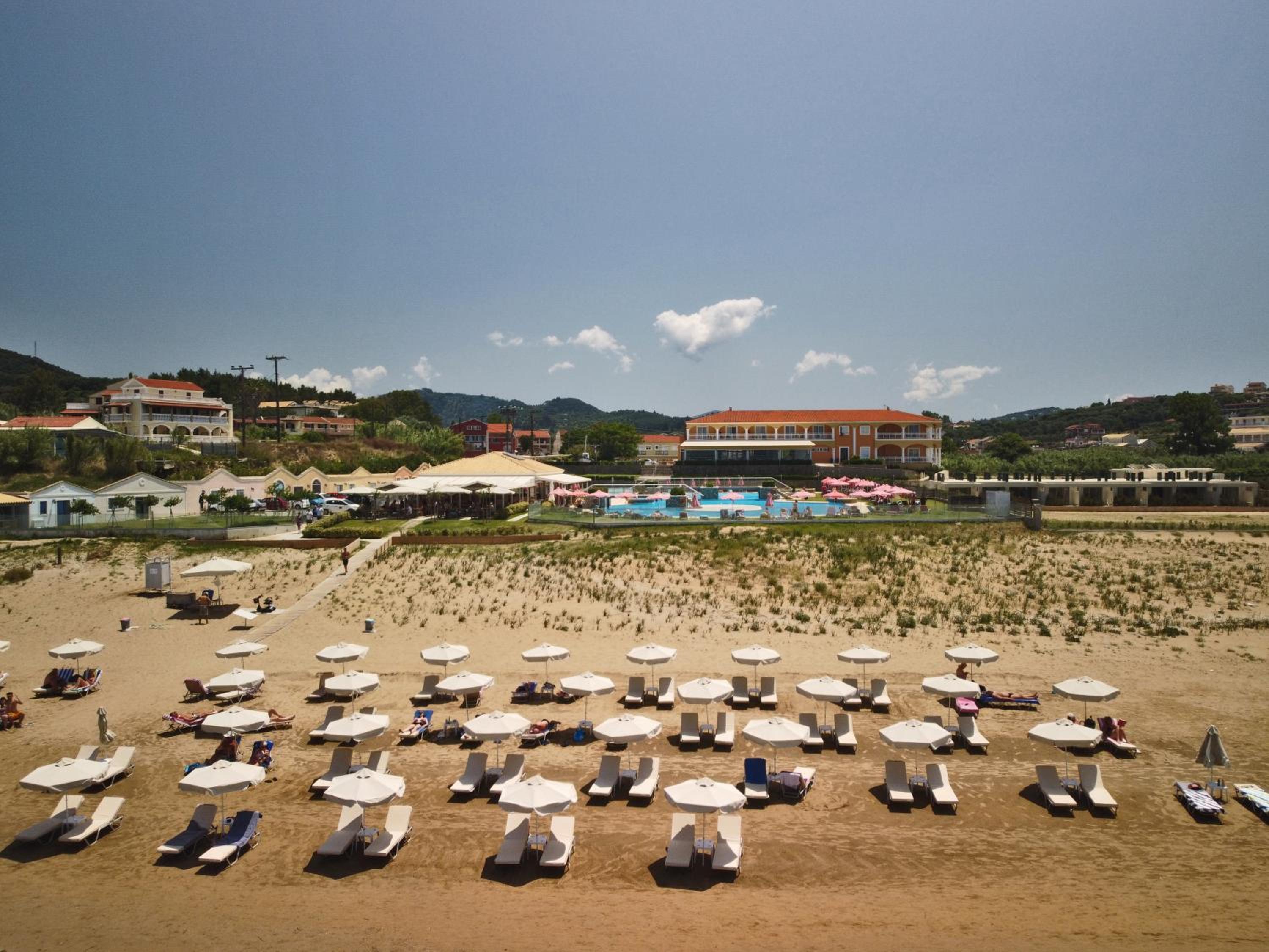 Hotel Athina - Image 1