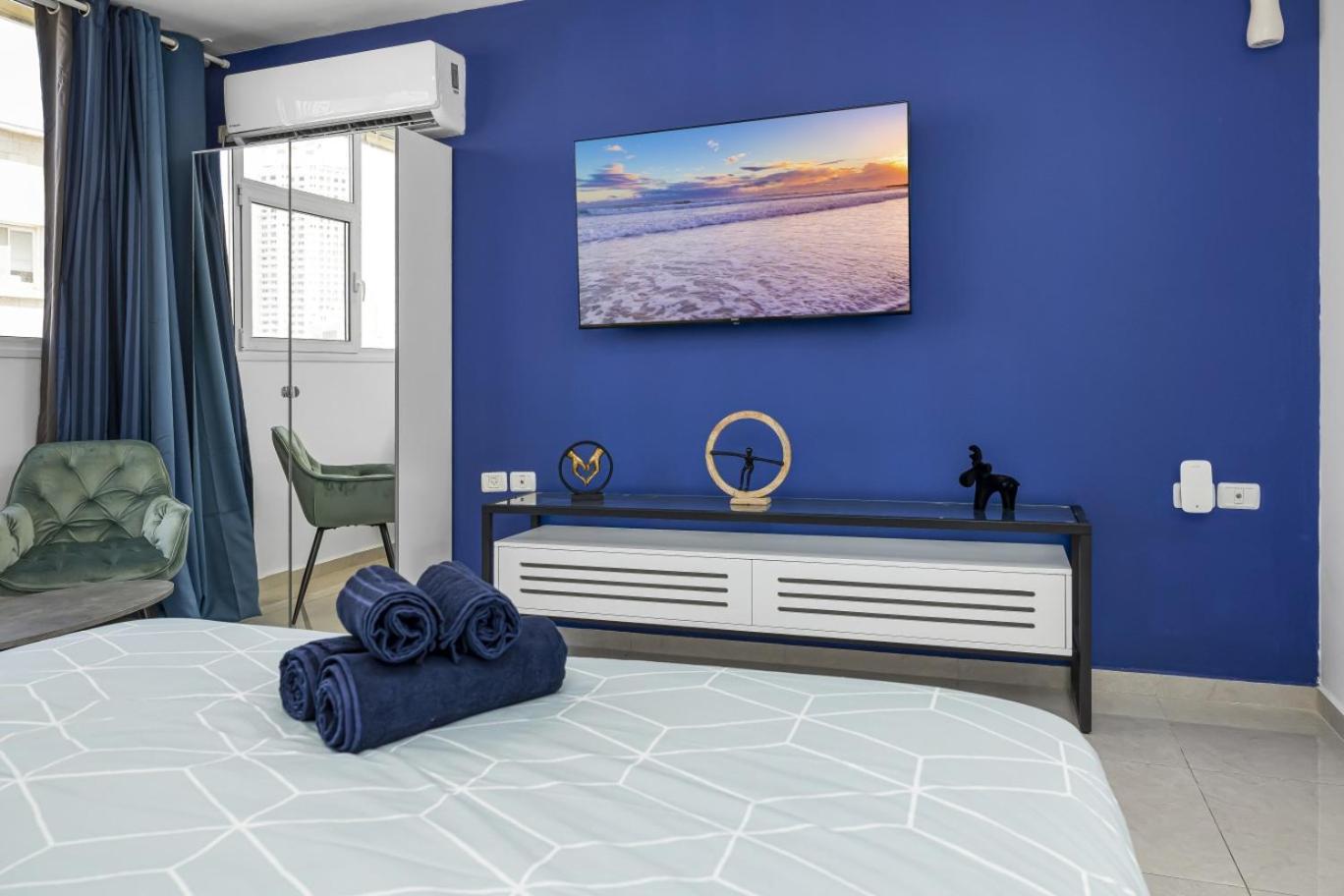 IB Properties Suites