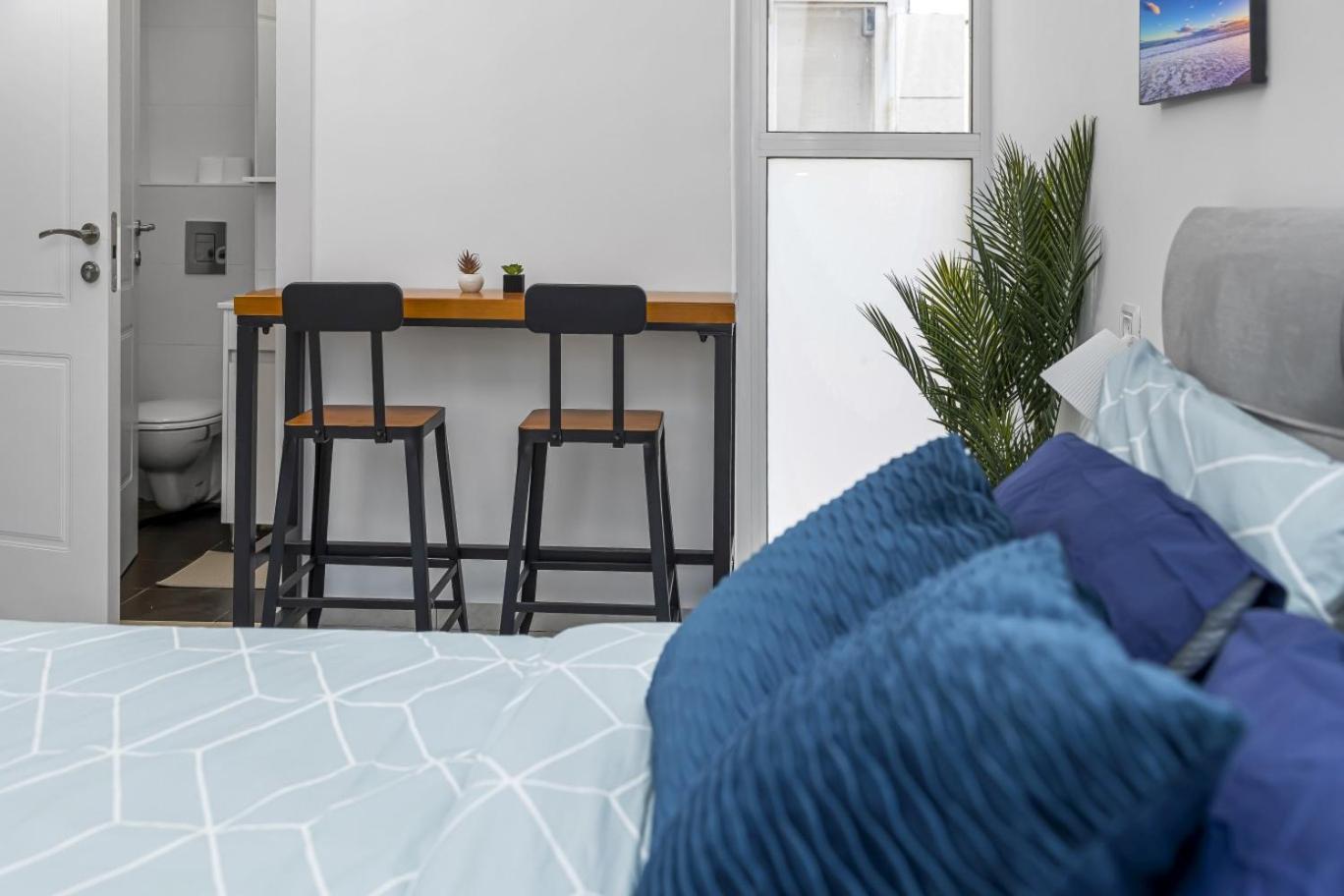 IB Properties Suites