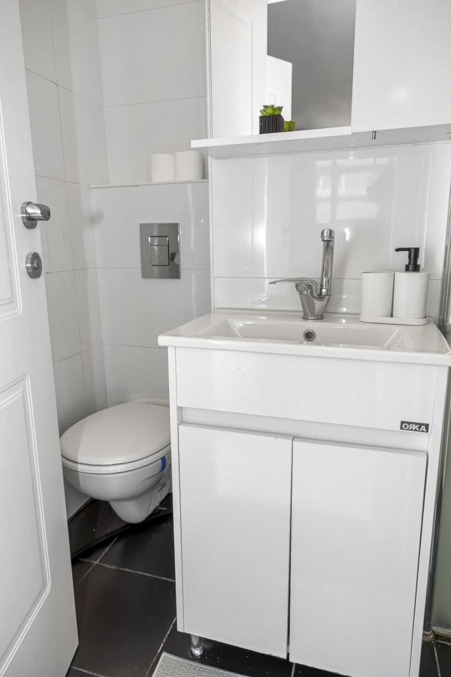 IB Properties Suites