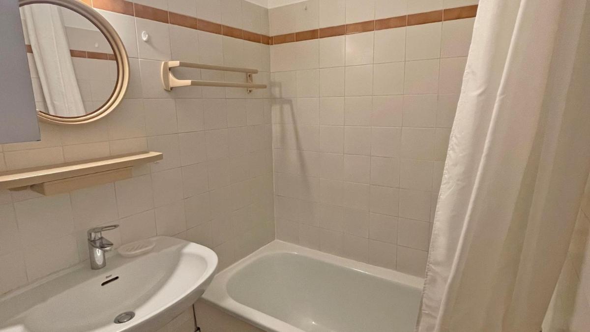 Photo 42