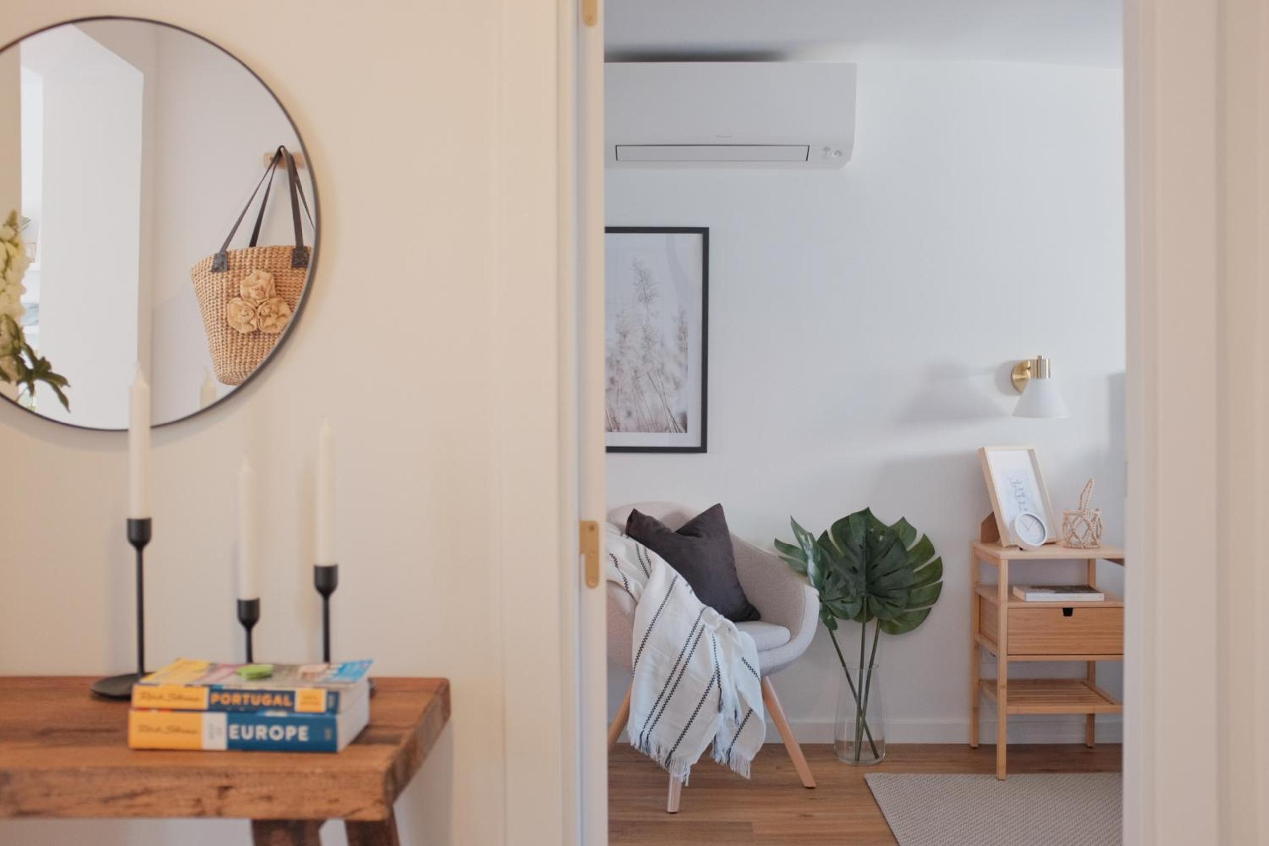 Downtown Terrace - 2 Bedroom Apt in Graça With Private & Sunny terrace! view 5