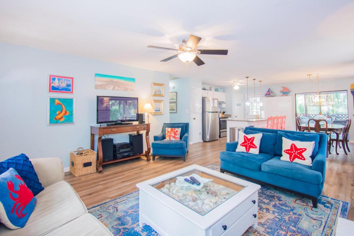 863 Salt Cedar view 5