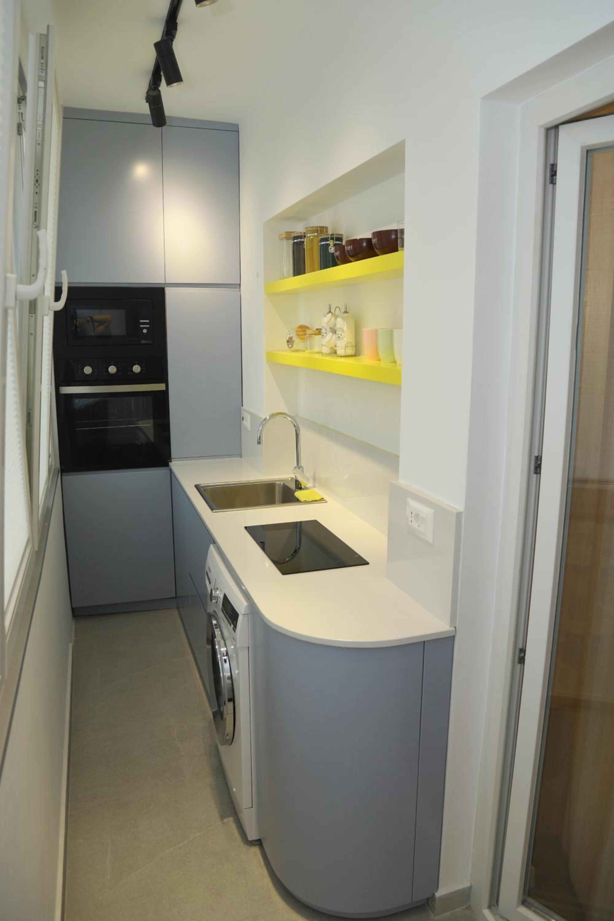 MJolly Apartment