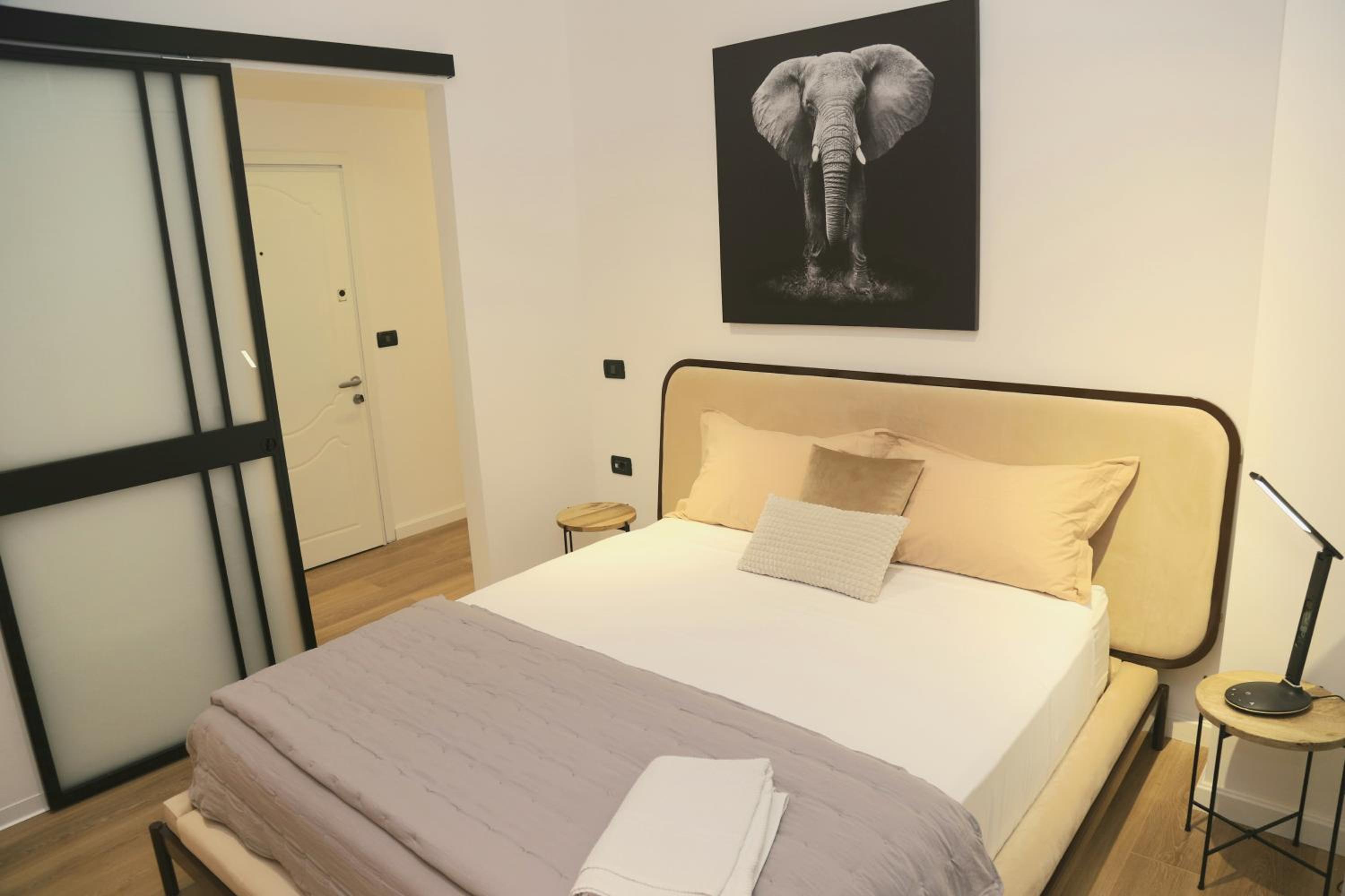 MJolly Apartment