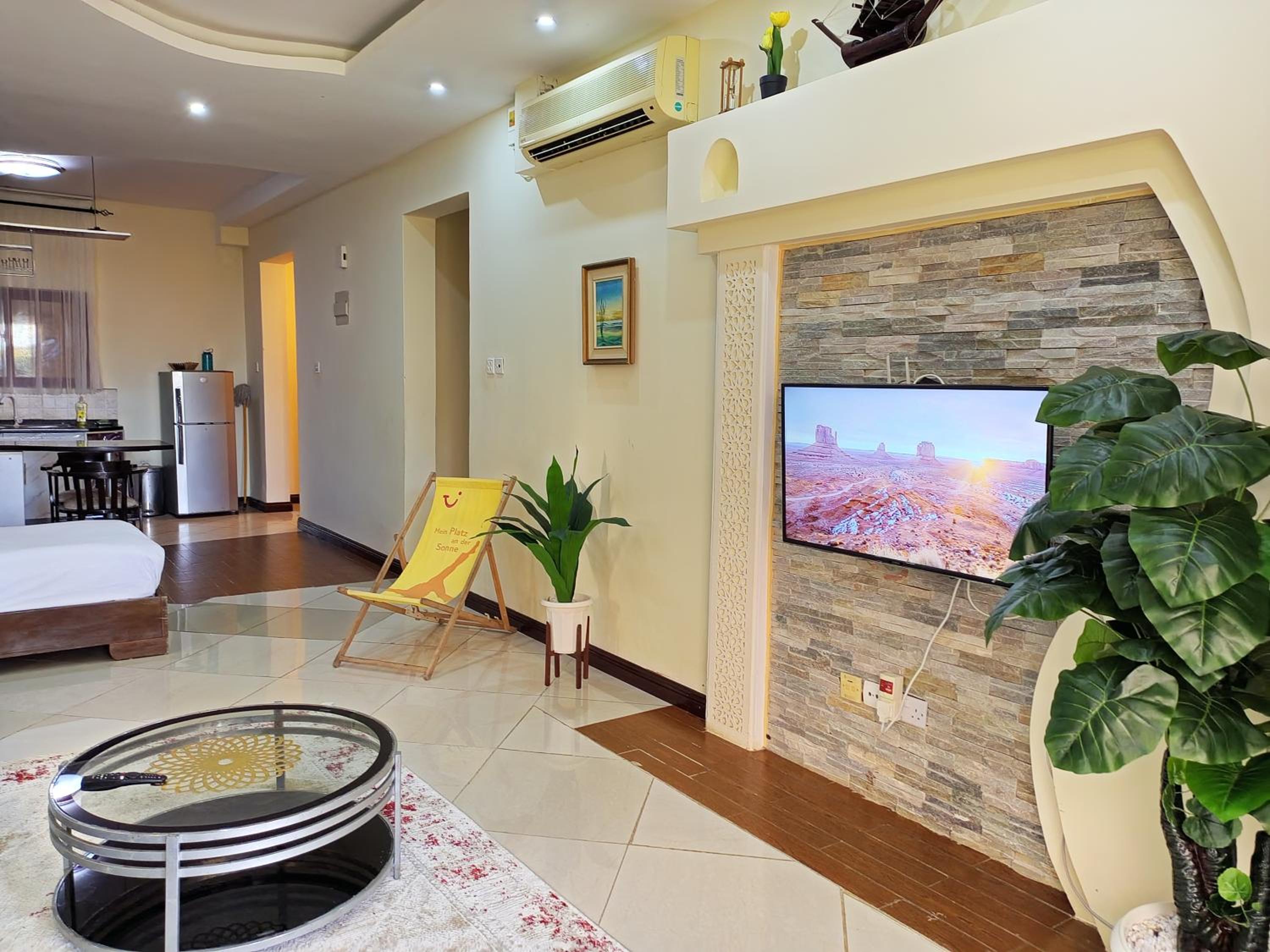 Executive One Bedroom In Shanzu - Close To The Beach, Swimming Pool, Ample Parking Available, Quite Serene Environment. view 4
