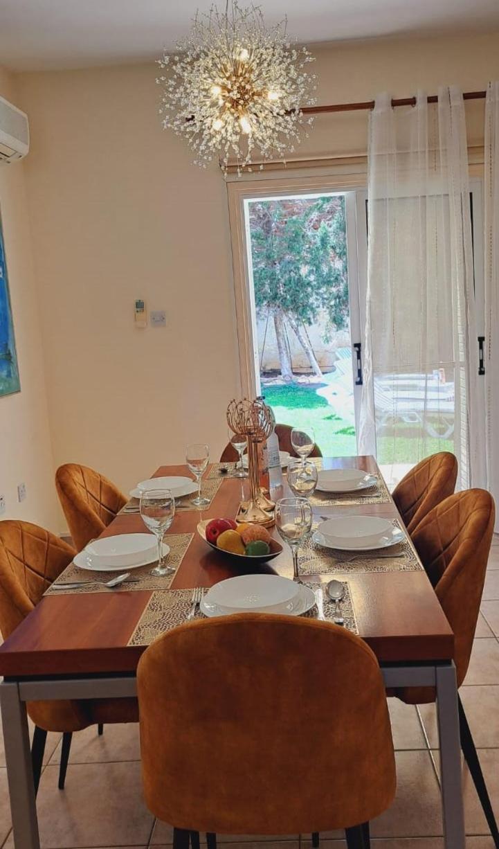 VILLA MARINA BY FIG TREE BAY