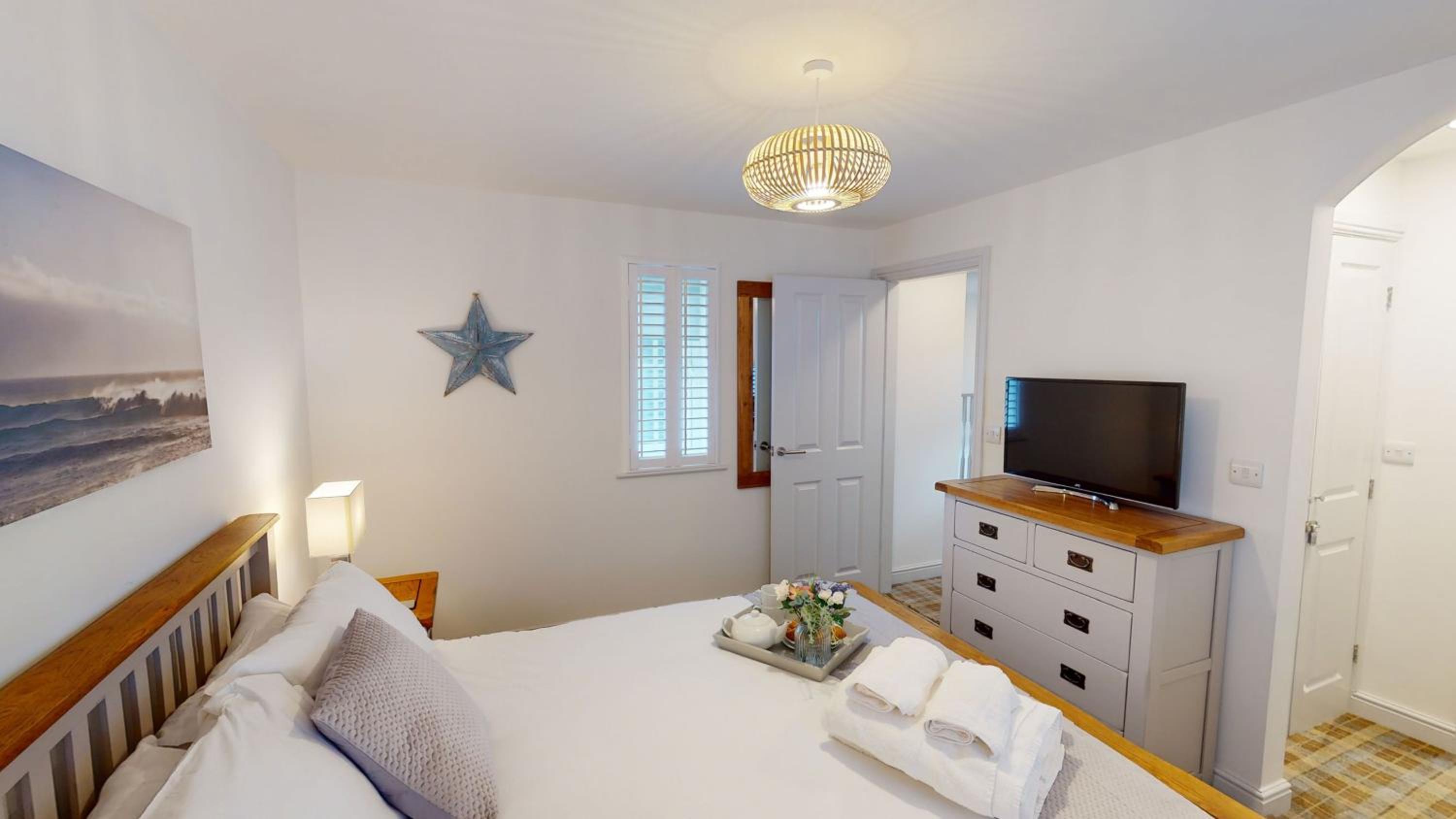 Aubergine Cottage - Part of the The Bay Filey Holiday Village with pool, gym and direct beach access, pub, restaurant, tennis and meadows walks