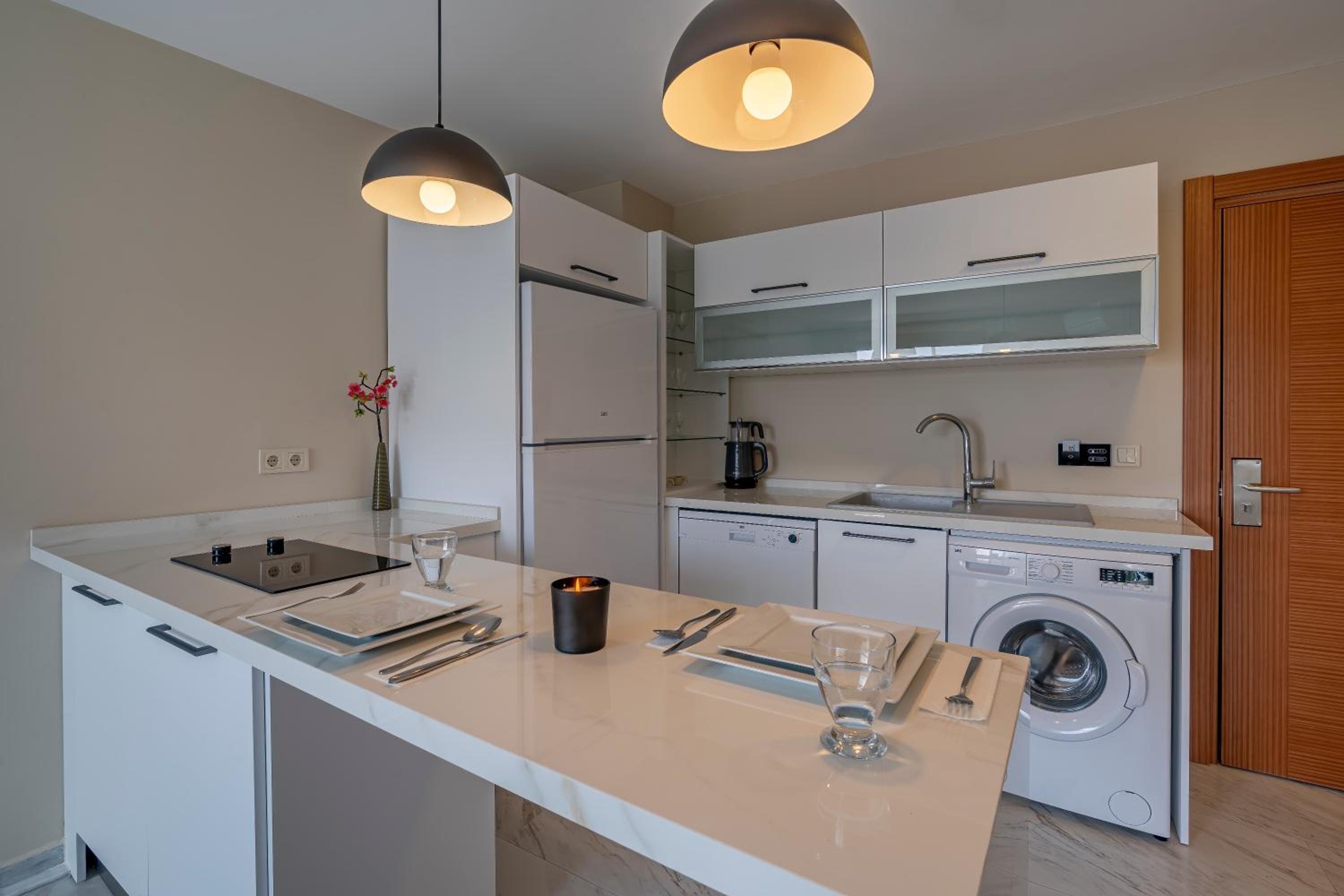Rosy Suites Hotel - Image 109