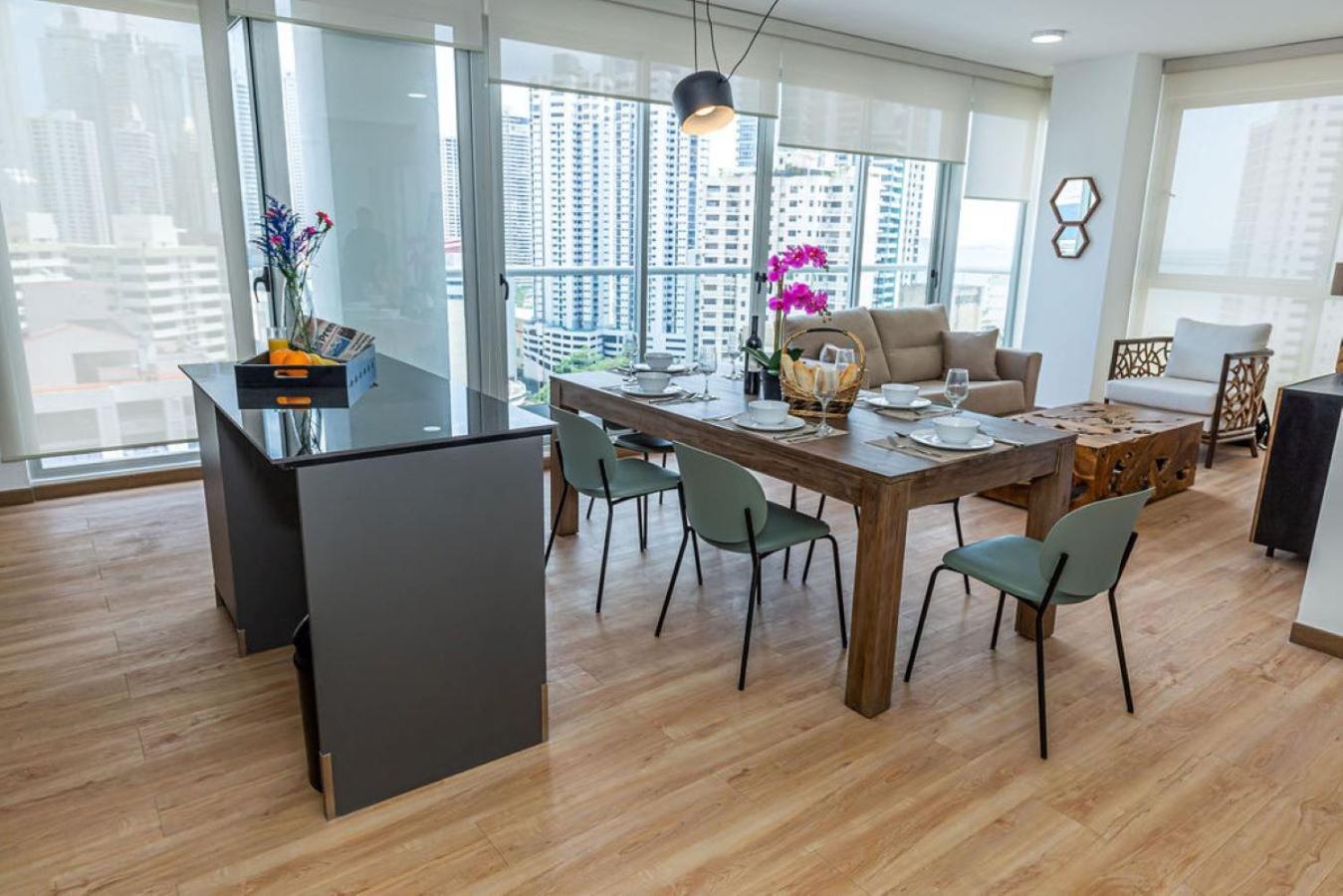 Impressive City View Apartment Marbella - PH Quartier Marbella view 4