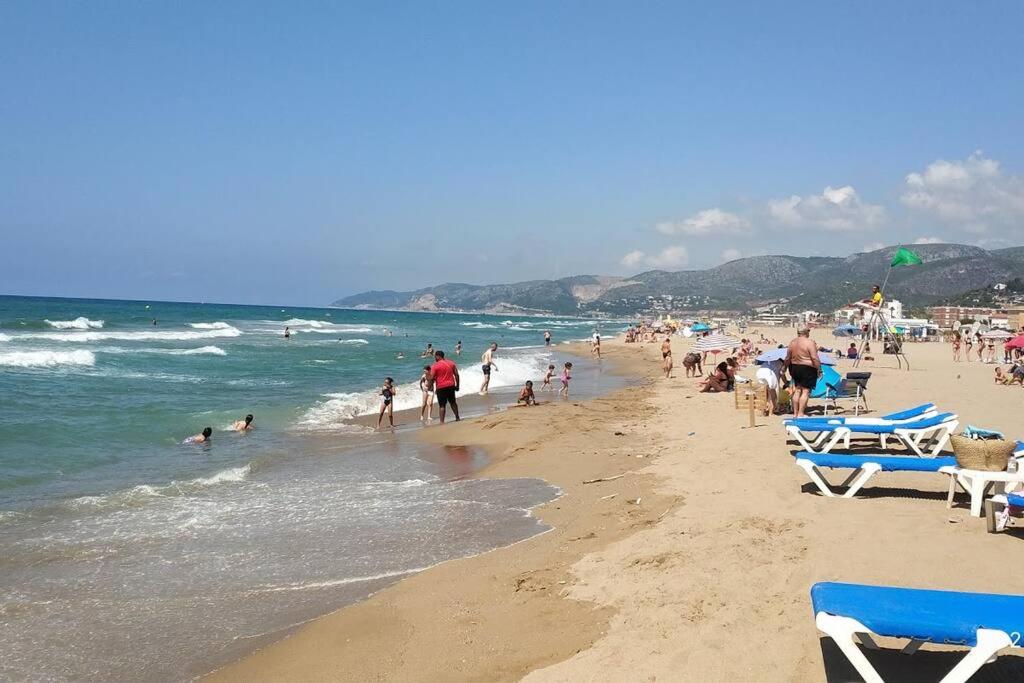 Babu Home Bcn - Welcoming, Peaceful, 20 min airport drive, Easy street parking, 70m2