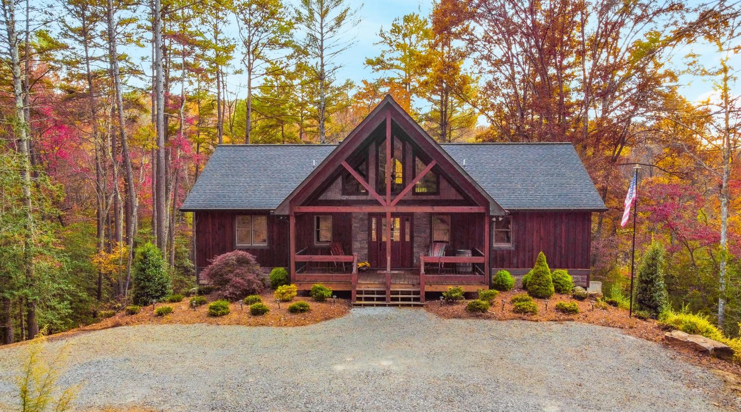 Hooch Holler Hideaway