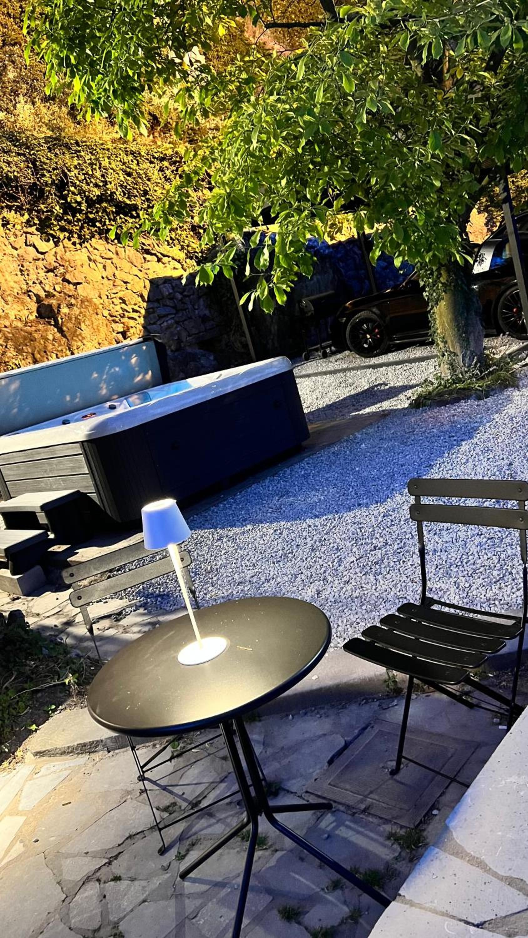 Pieds dans l'eau Private Wellness Bordure de Meuse