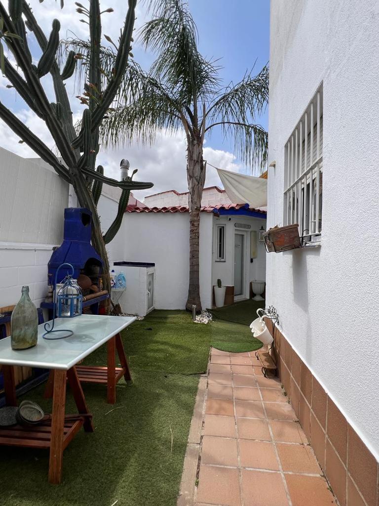 Beach-Goretti House