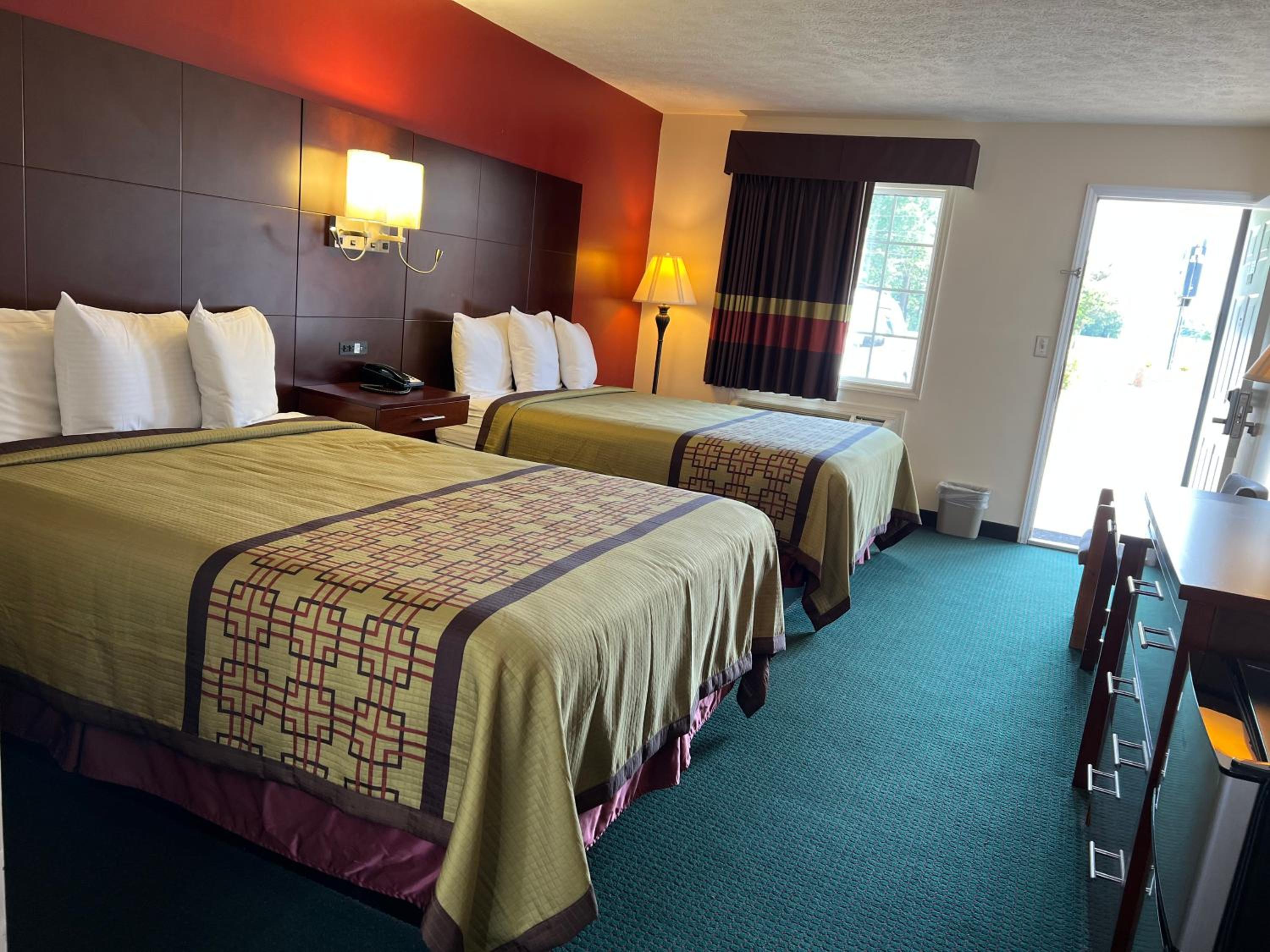 Surry Inn - Dobson - I-77 - Exit 93