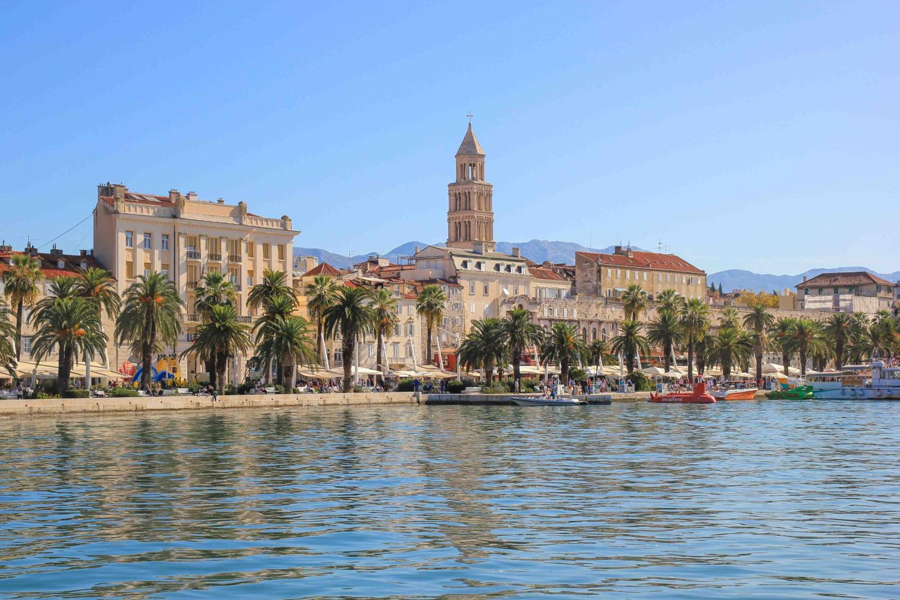 COMFY apartment with a dreamy terrace near the old city SPLIT view 4