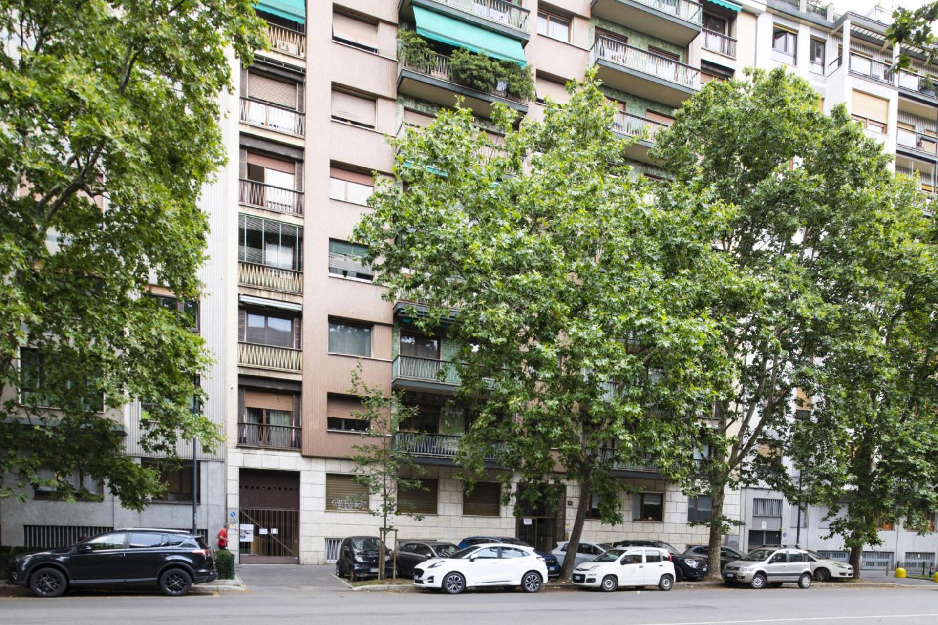 Easylife - Milano - Melzi D'eril 18 - Parco Sempione