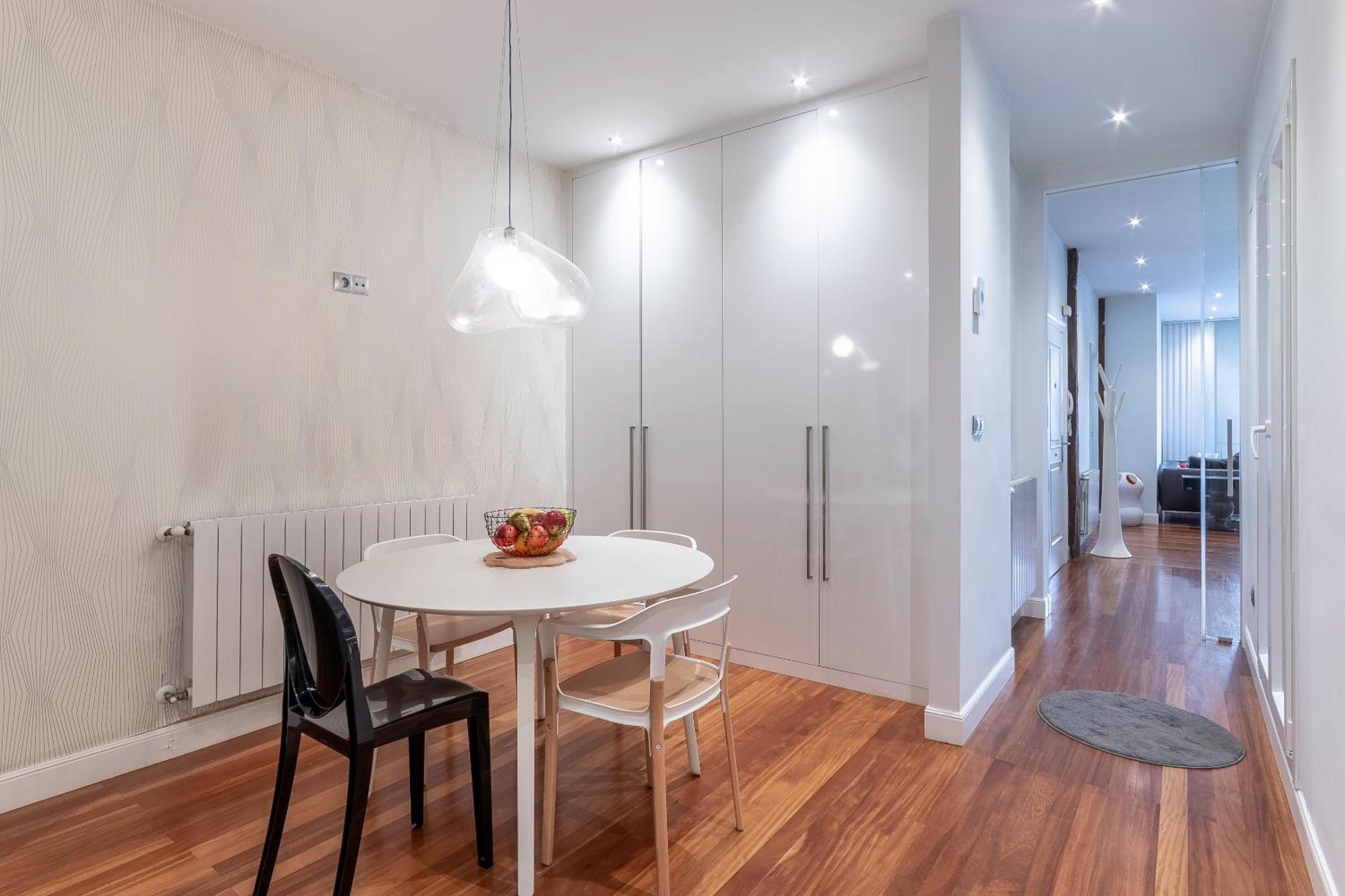 PISO DE DISEÑO JUNTO AL CASCO VIEJO