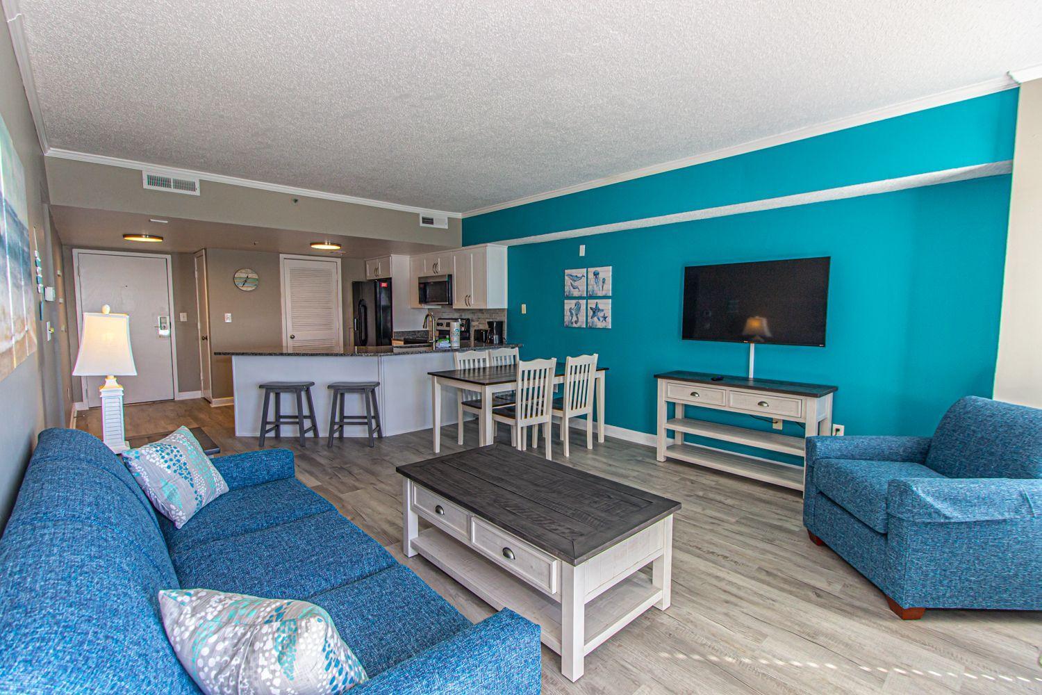 Immaculate 2 Bedroom Apartment with Stunning Views! Palace Resort 2113 view 5