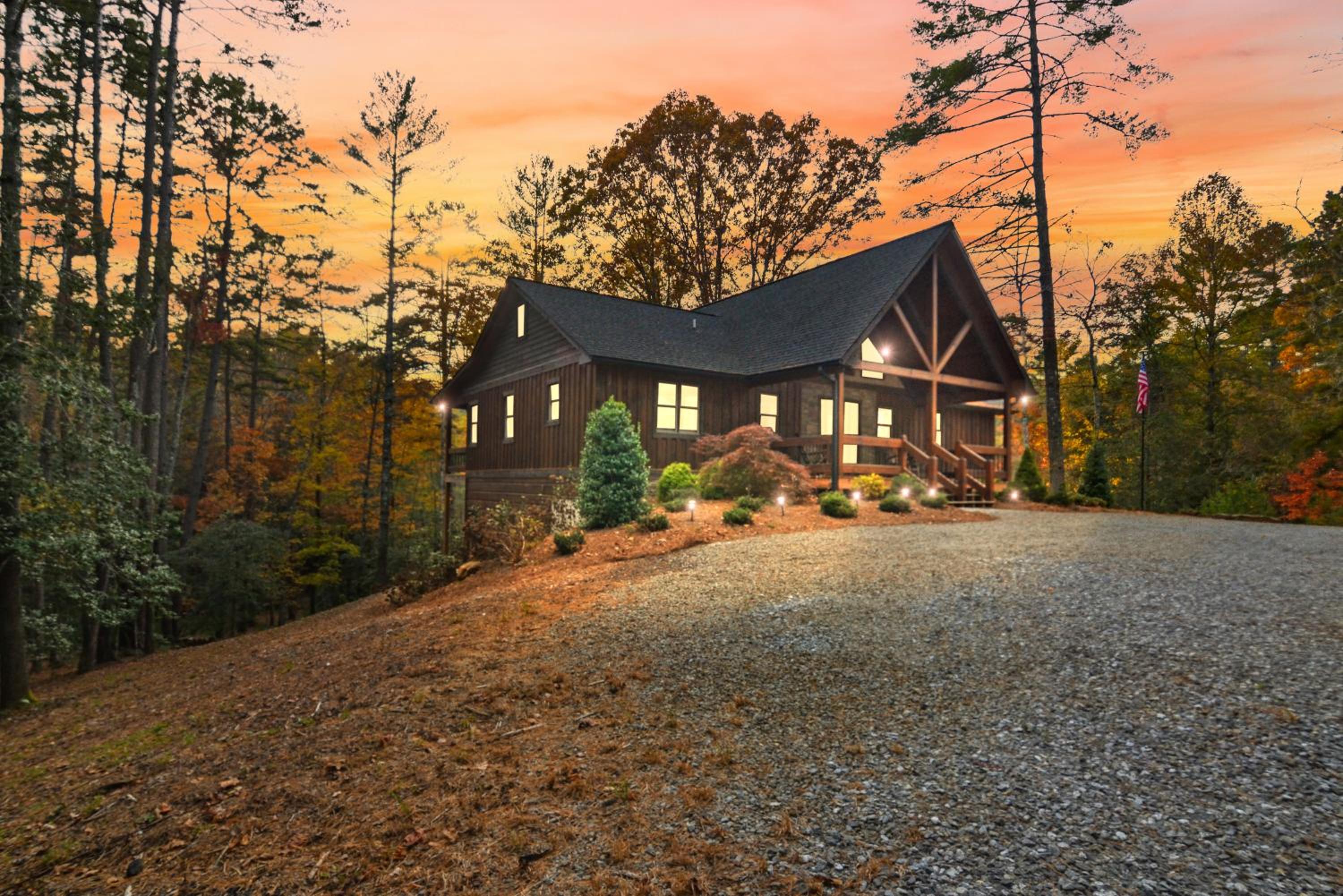 Hooch Holler Hideaway