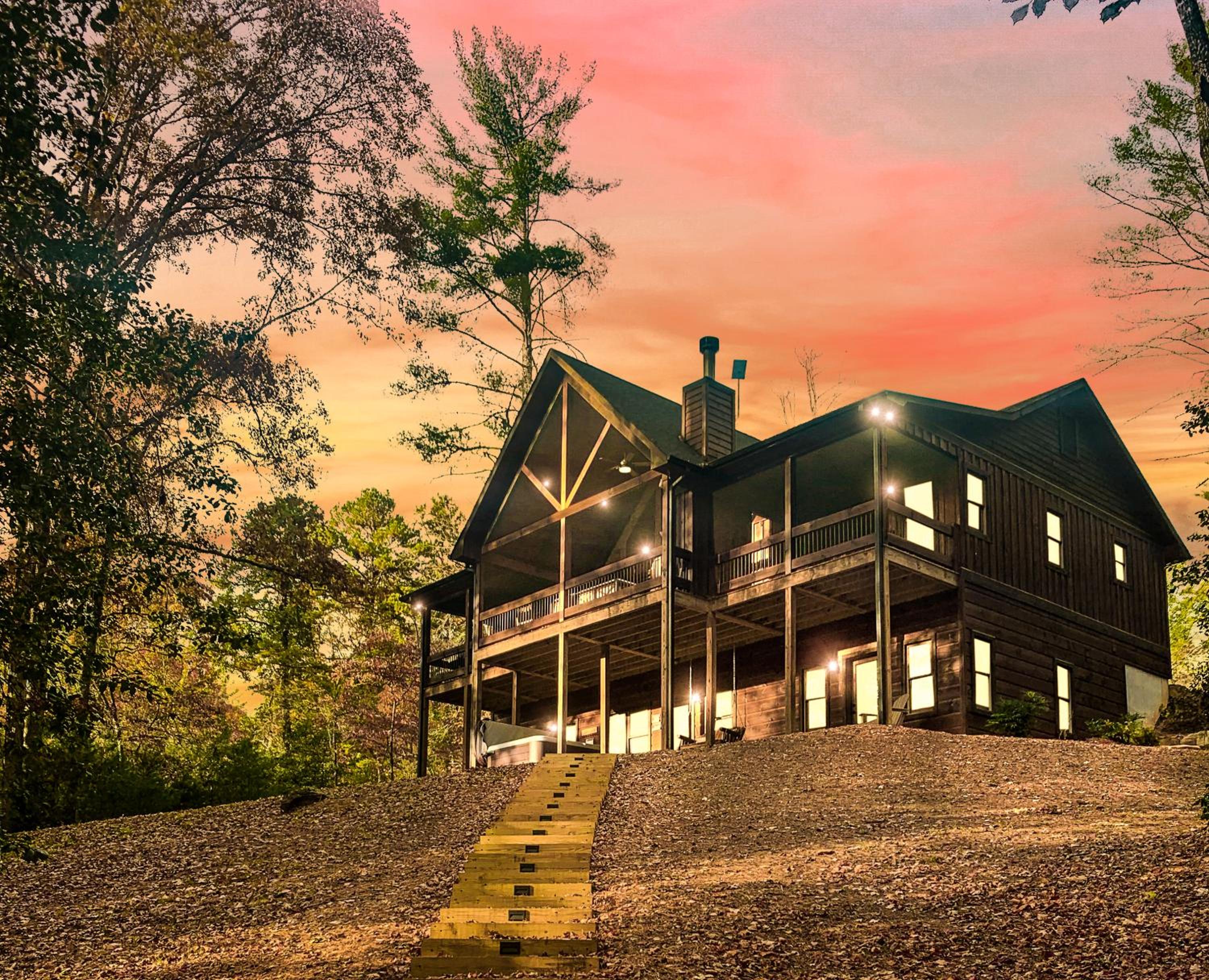 Hooch Holler Hideaway