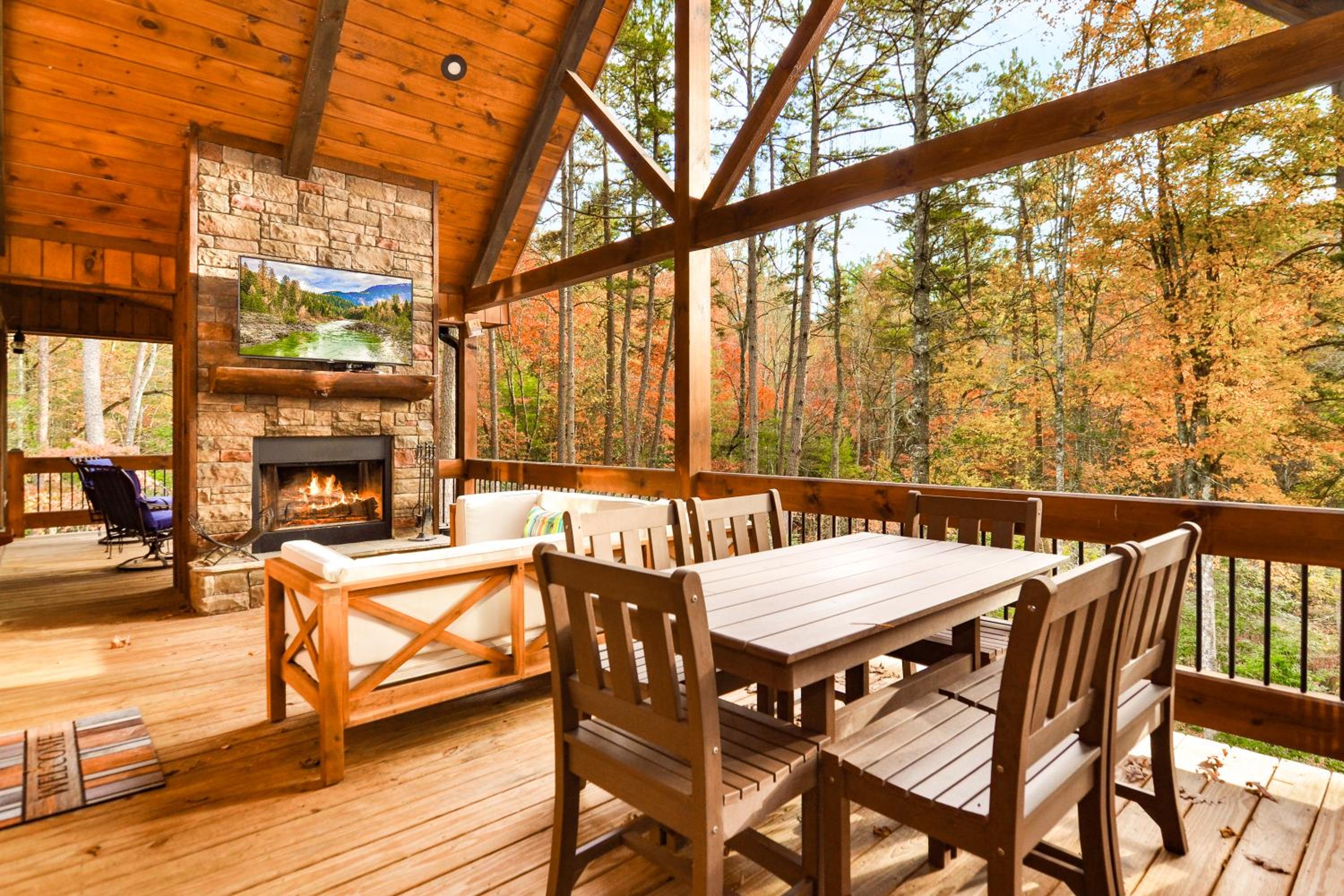 Hooch Holler Hideaway