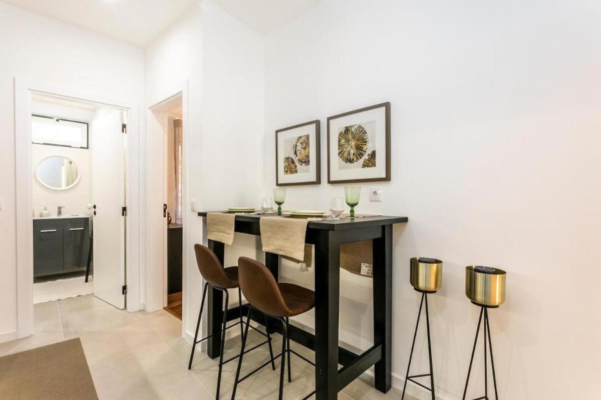 Chic 2BR in Historic Alfama | Heart of Lisbon Culture by Lisbeyond