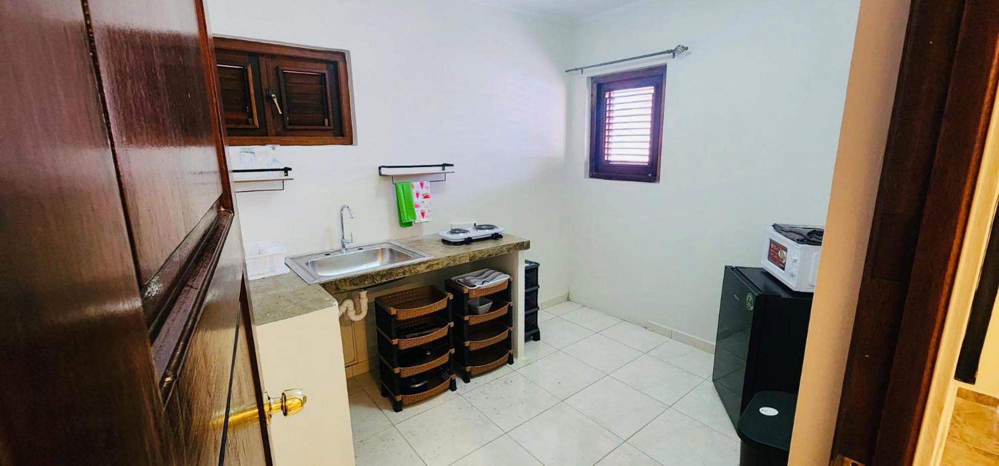 One Bedroom Apartment Near the Beach