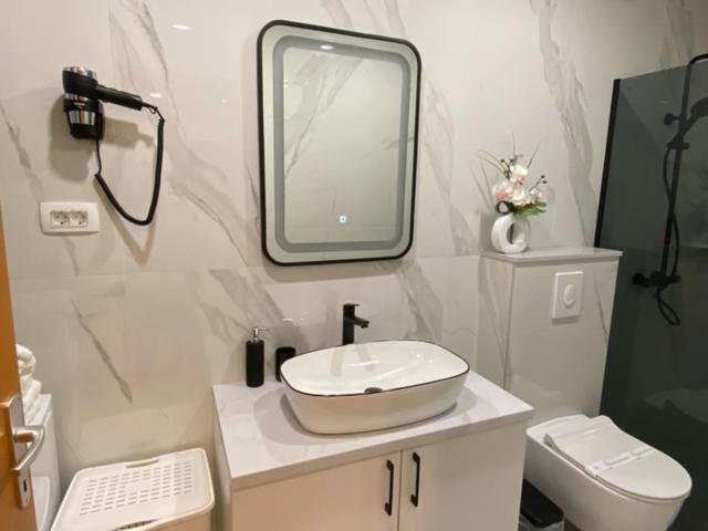Laurus Makarska Accommodation