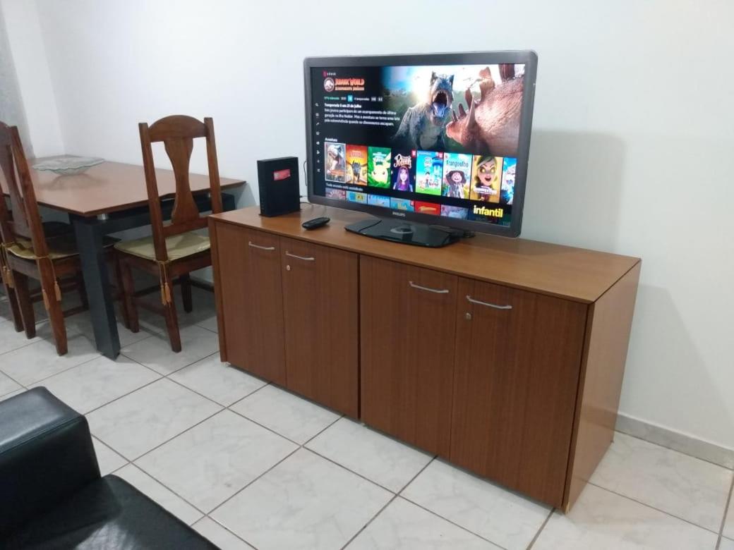 APTO - ar condicionado nos 2 quartos