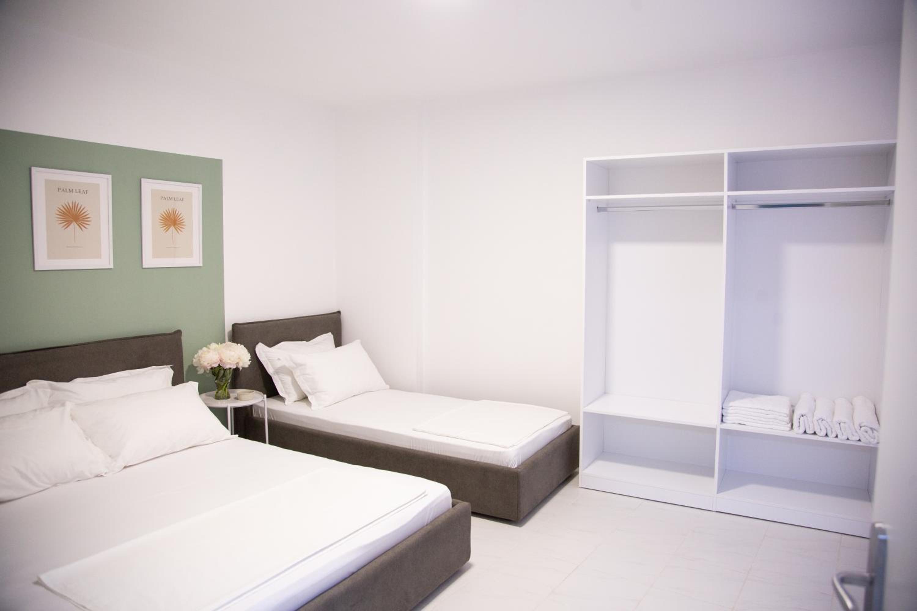 Lulu Suites - Olive